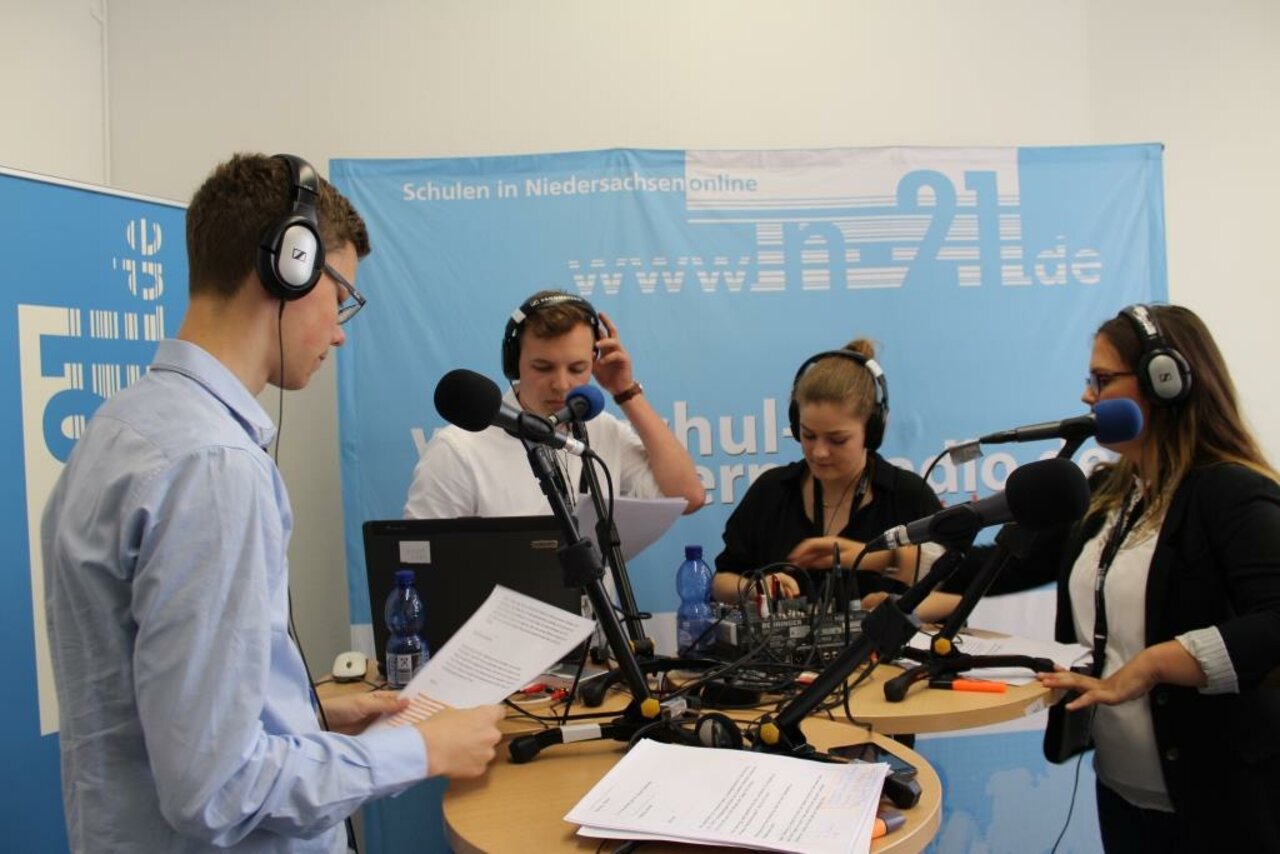 Sendestudio statt Klassenraum Image 10