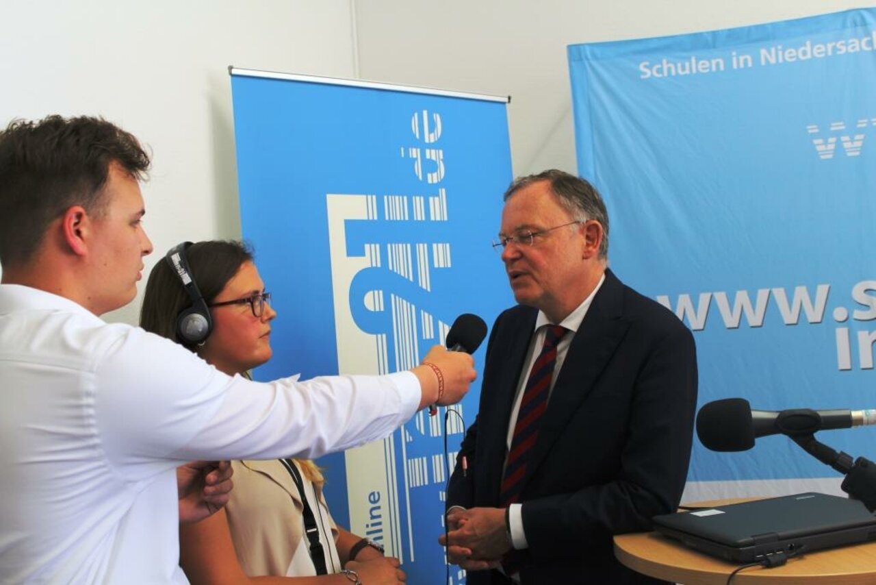 Sendestudio statt Klassenraum Image 1