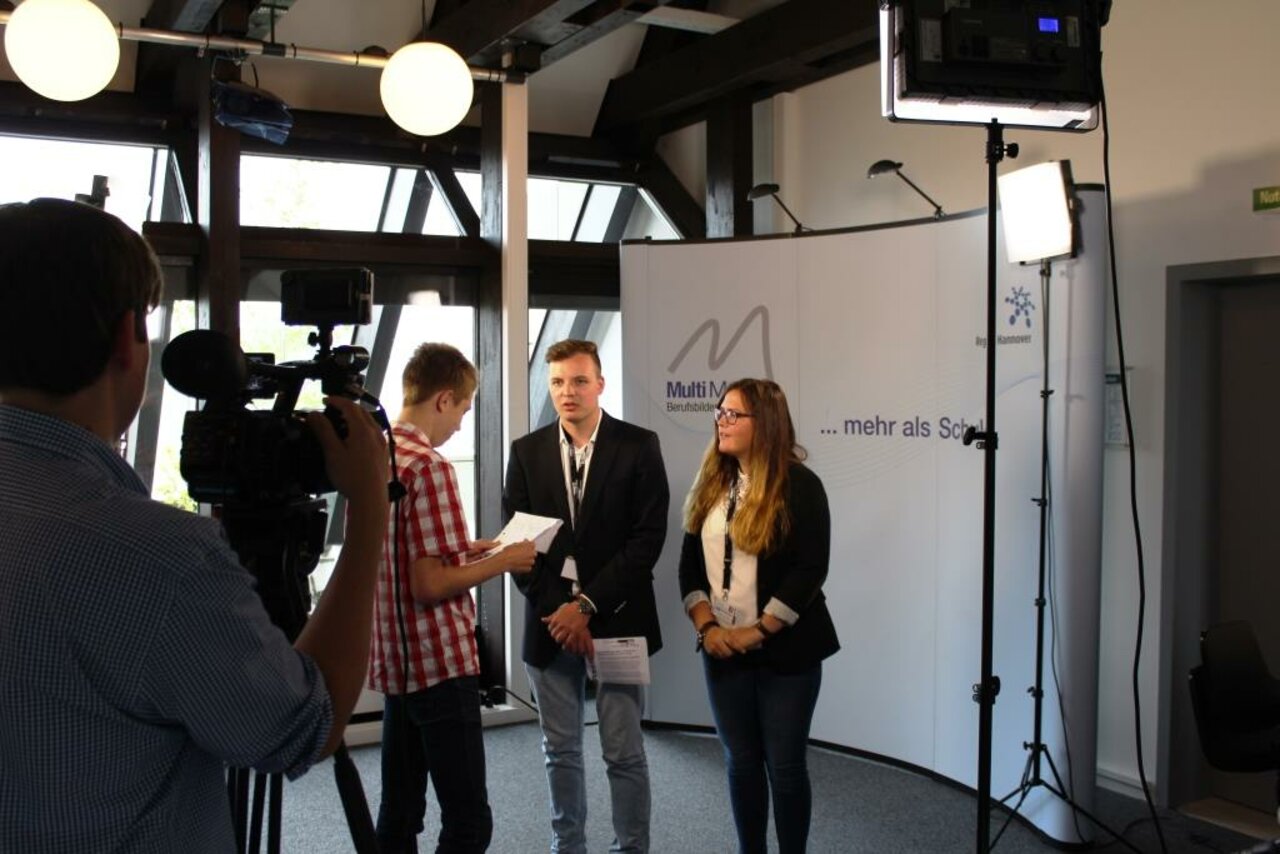 Sendestudio statt Klassenraum Image 9