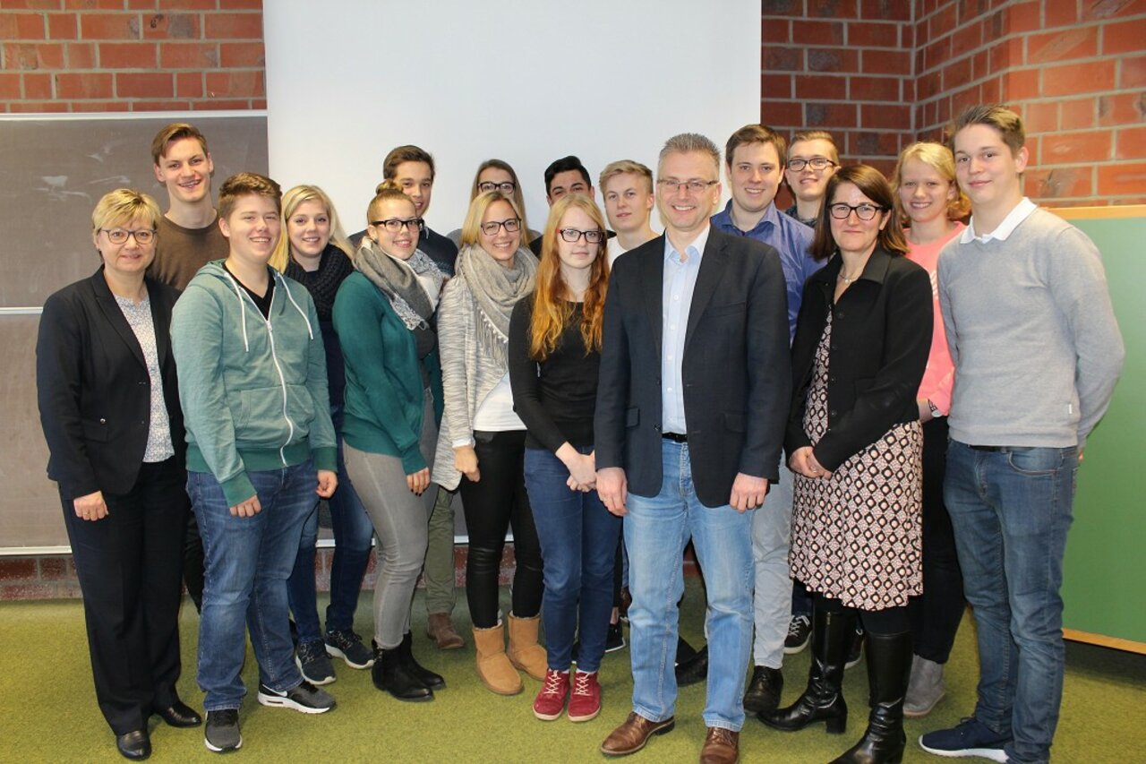 Kultusministerin Heiligenstadt informiert sich über Industrie/Wirtschaft 4.0 Image 5