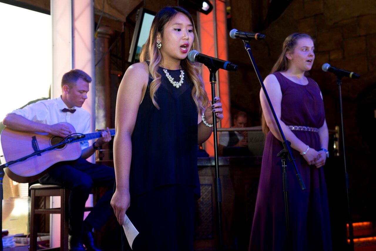 Feierlicher Abschied im Alando-Palais Image 2