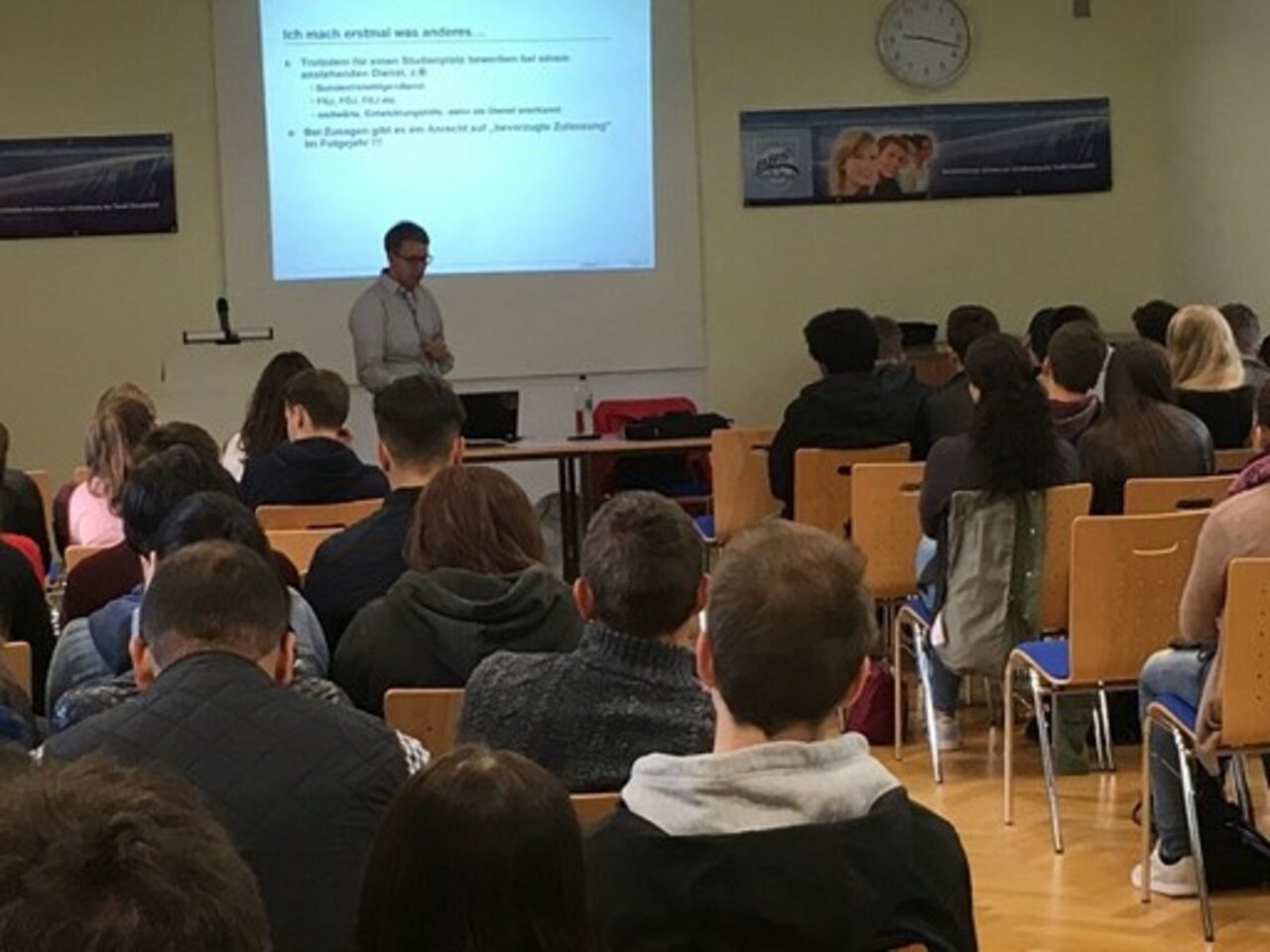 Orientierungstag Beruf und Studium Image 1