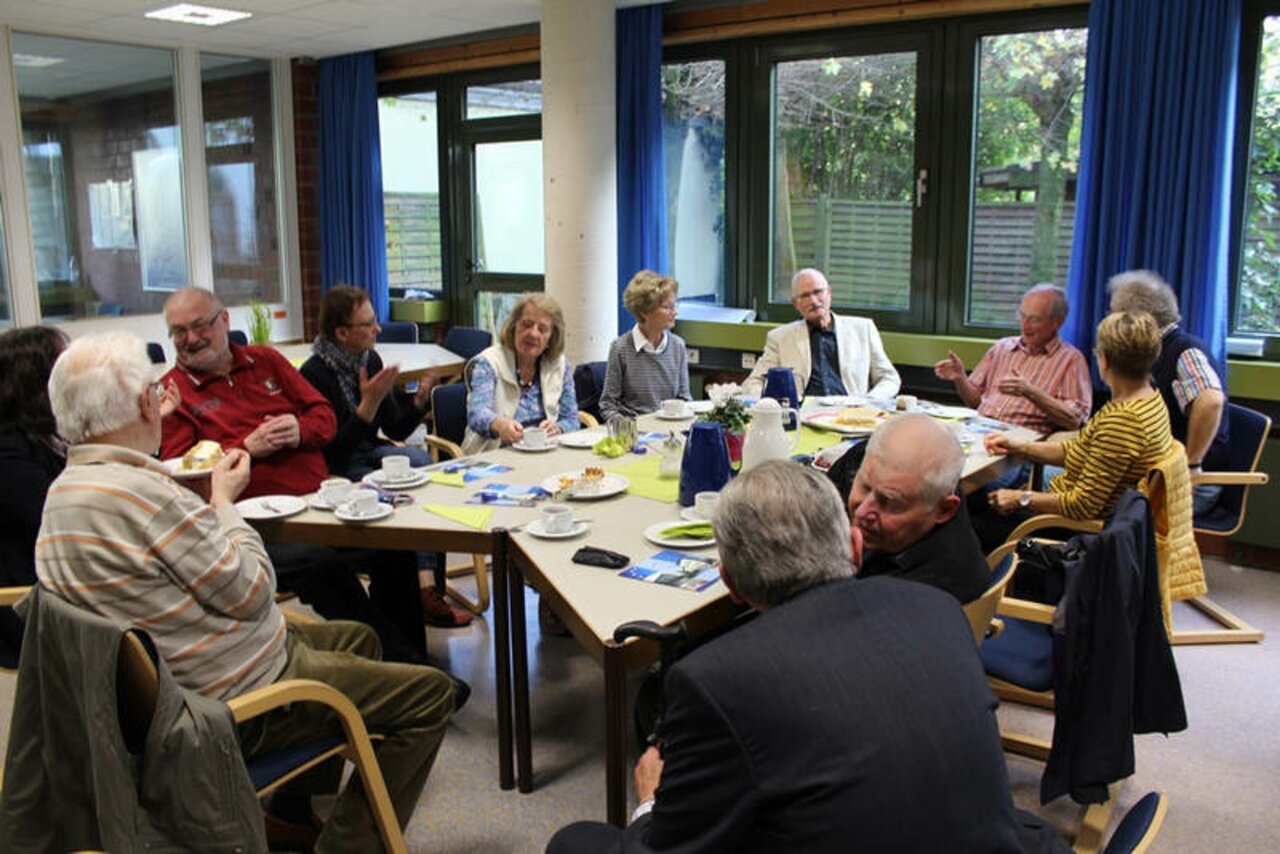 Erfahrungsaustausch mit Pensionärinnen und Pensionären Image 2