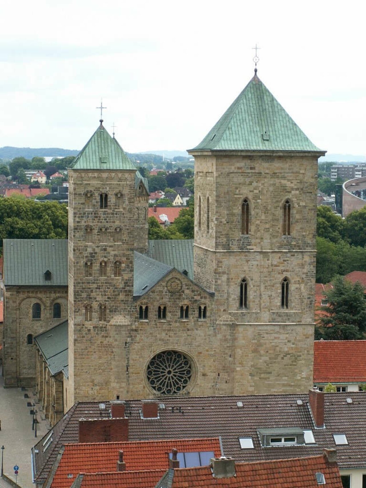 Religionskurse besuchen den Dom zu Osnabrück Image 6