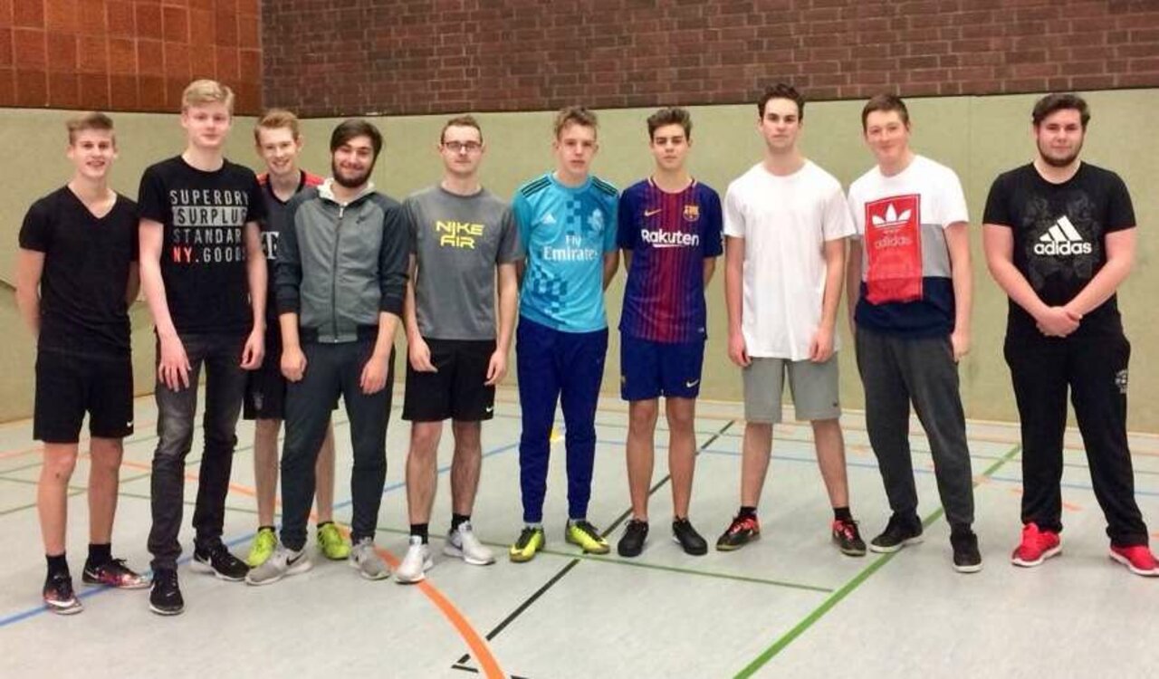 ID17-2 siegt beim Völkerballturnier Image 11