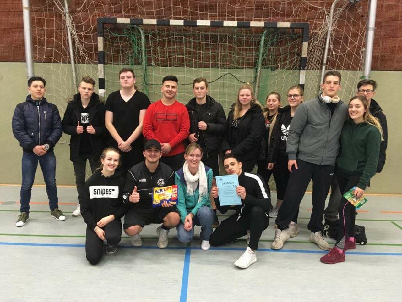 ID17-2 siegt beim Völkerballturnier Image 17