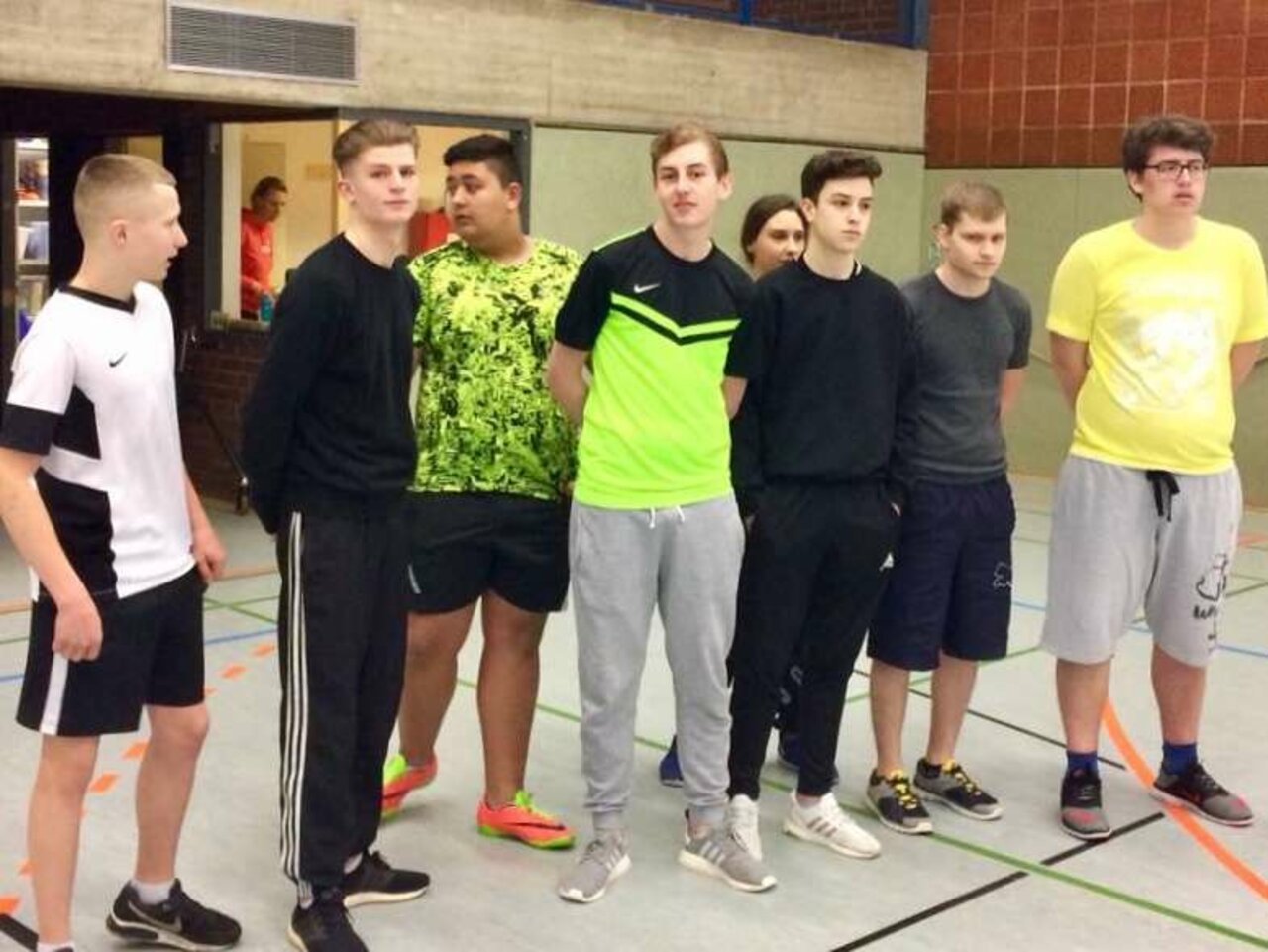 ID17-2 siegt beim Völkerballturnier