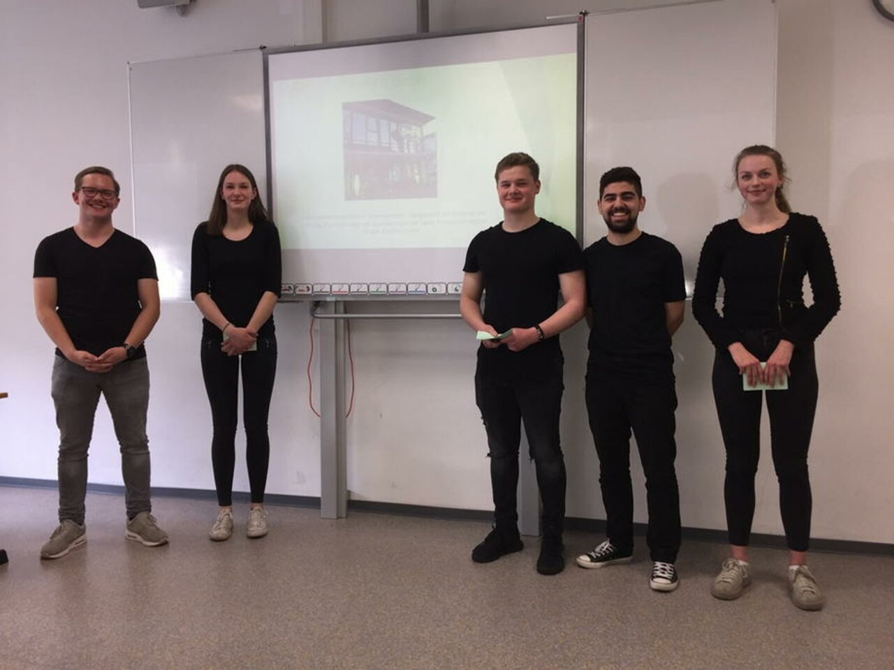 Projektpräsentationen im Wirtschaftsgymnasium Image 2