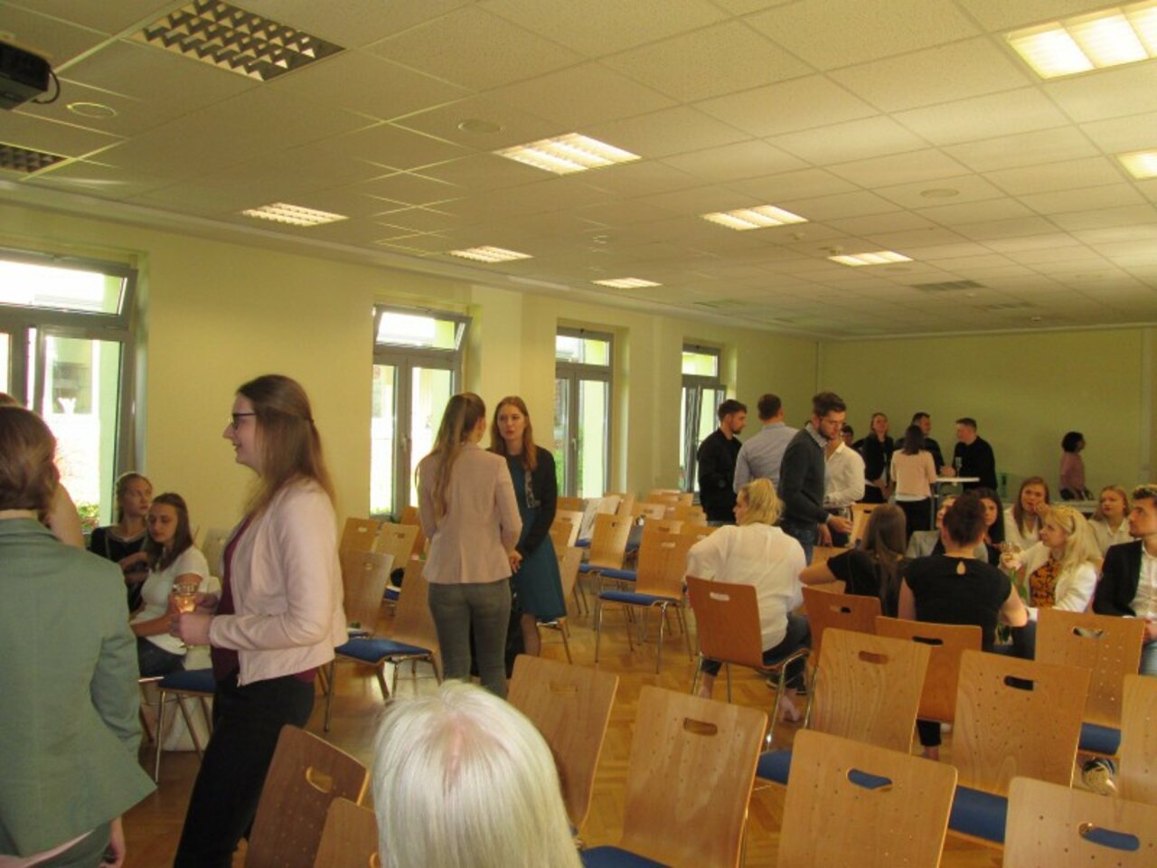 Abschlussfeier der Rechtsanwalts- und Notarfachangestellten Image 1