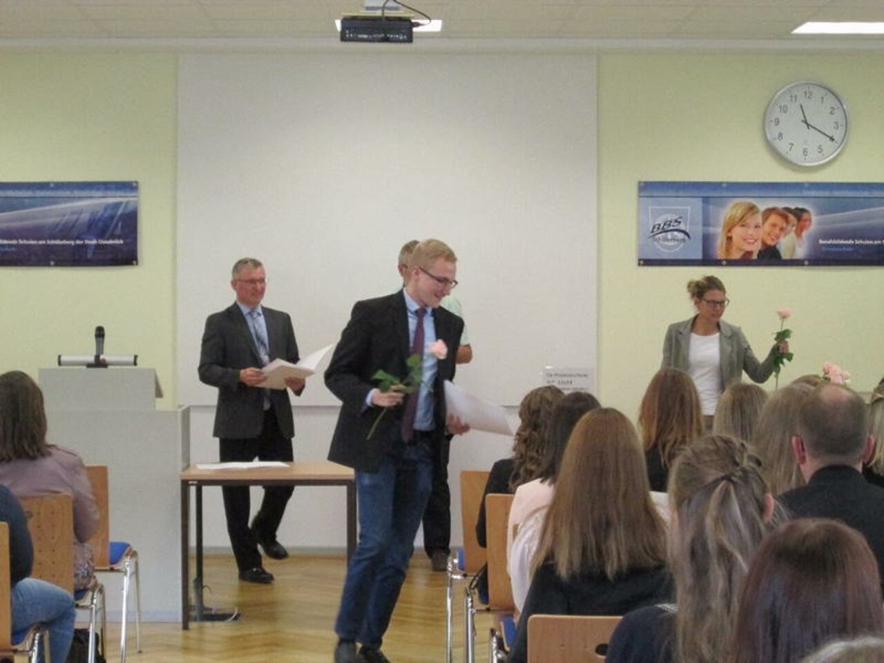 Abschlussfeier der Rechtsanwalts- und Notarfachangestellten Image 7