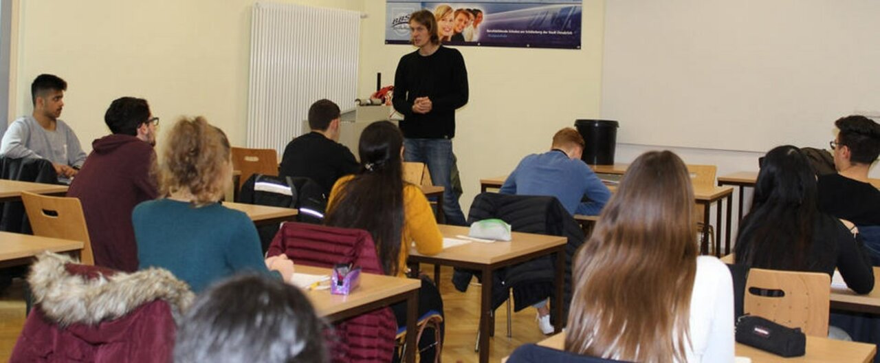 Deutschunterricht „auf der Bühne“ Image 2