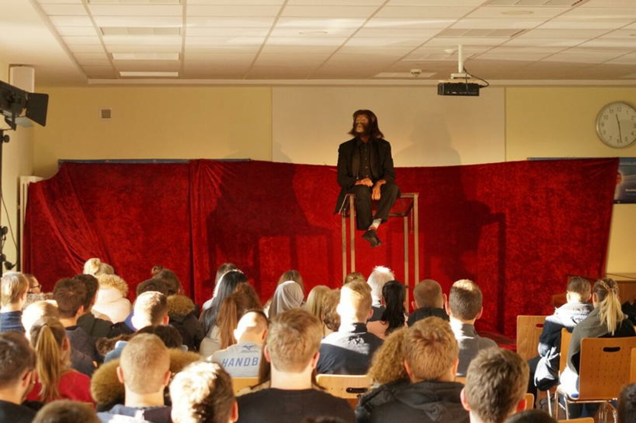 Ein Affe mit Persönlichkeit Image 1