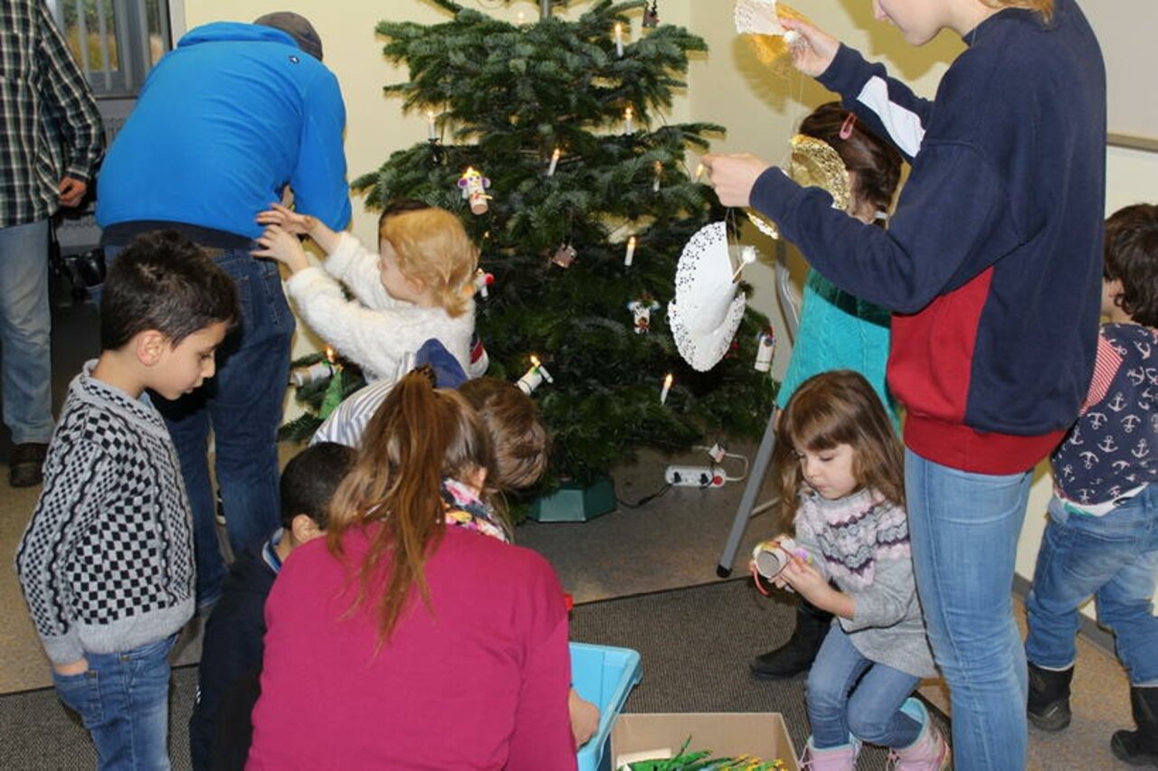 Kita-Kinder läuten Adventszeit ein Image 4