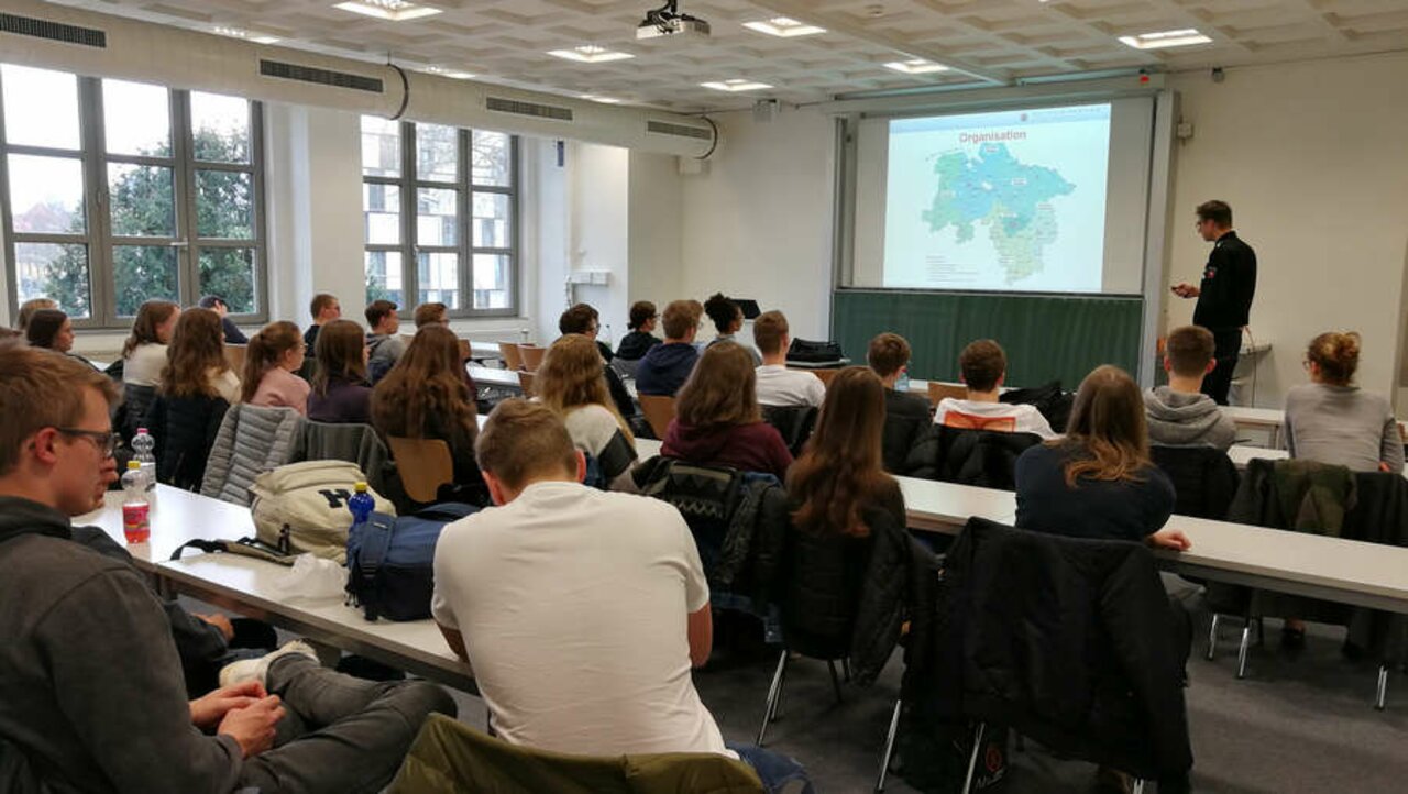 Studien- und Berufswahlseminar für den Jahrgang 12 des Wirtschaftsgymnasiums