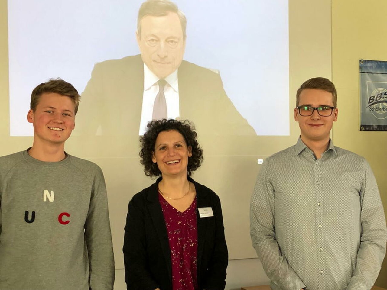 EZB-Politik mit Bundesbank-Stabsleiterin diskutiert und durchgespielt Image 1