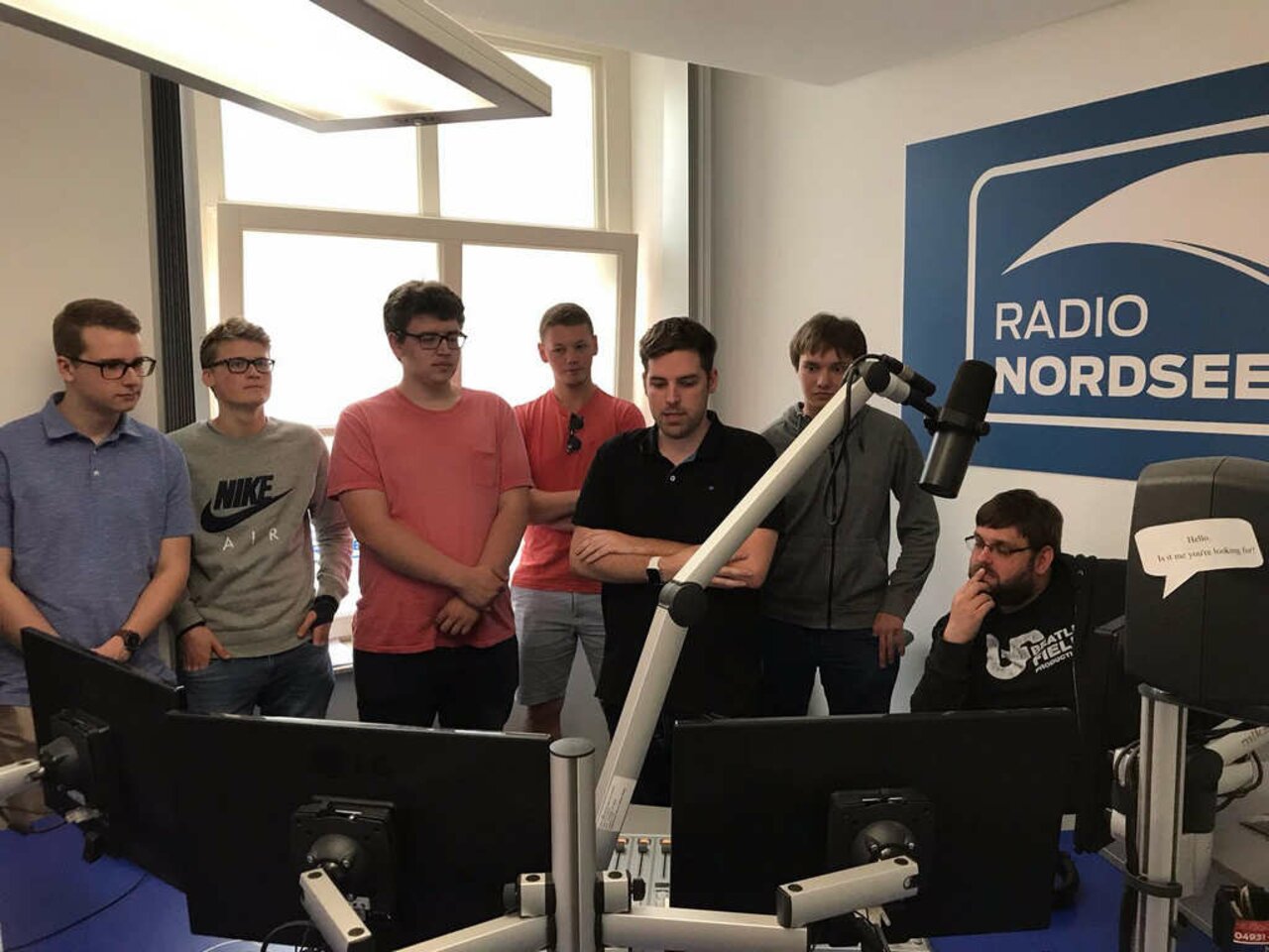 Radio Nordseewelle – Schülerzeitung und -radio on Tour Image 5