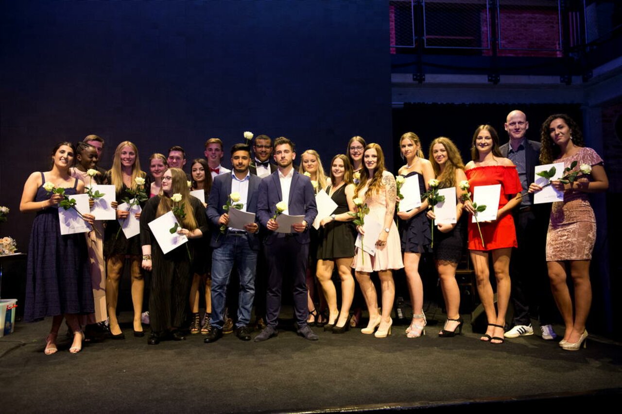 FOS-Abschiedsfeier im Alando Palais Image 8