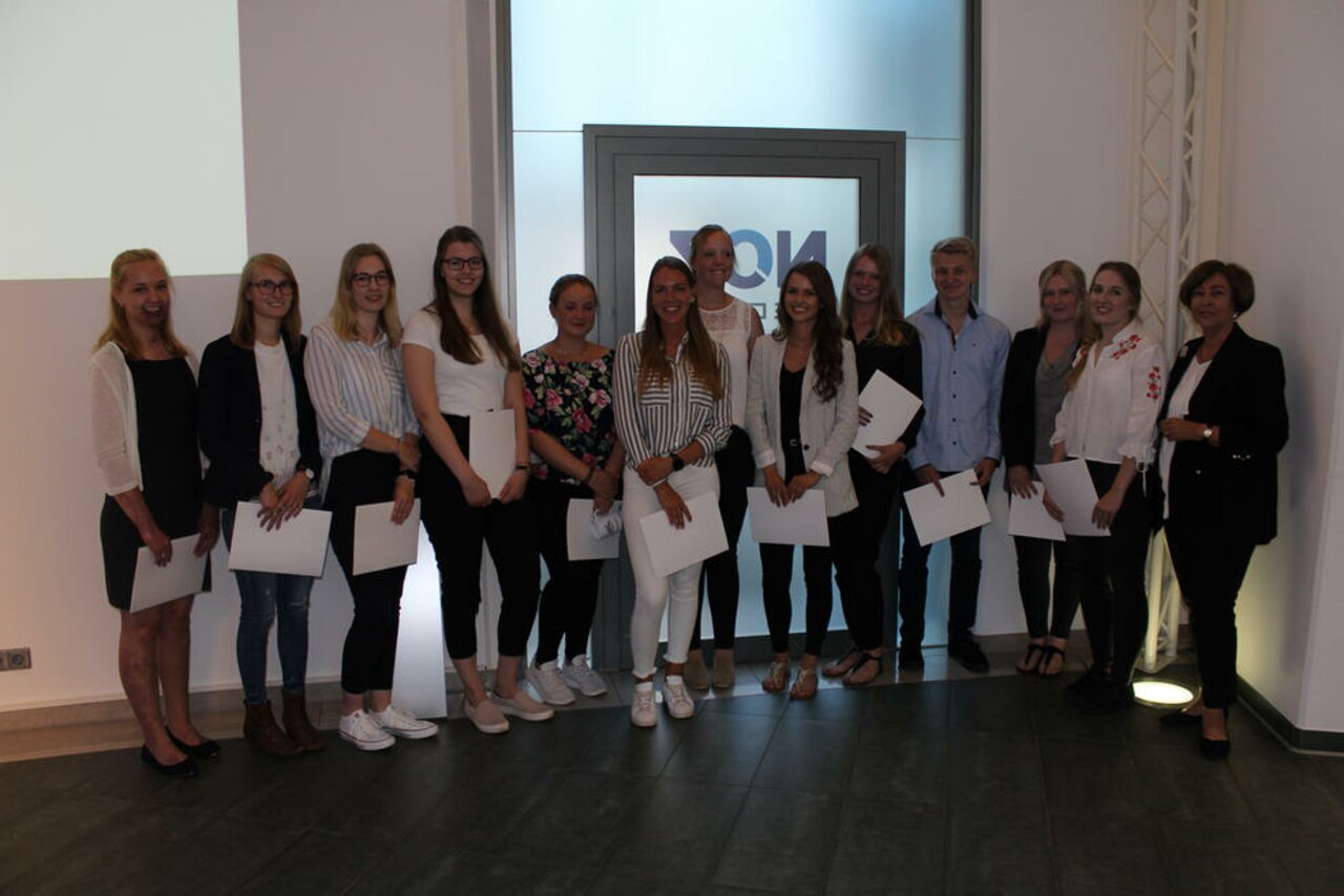 Industrie- und Medienkaufleute verabschiedet Image 4