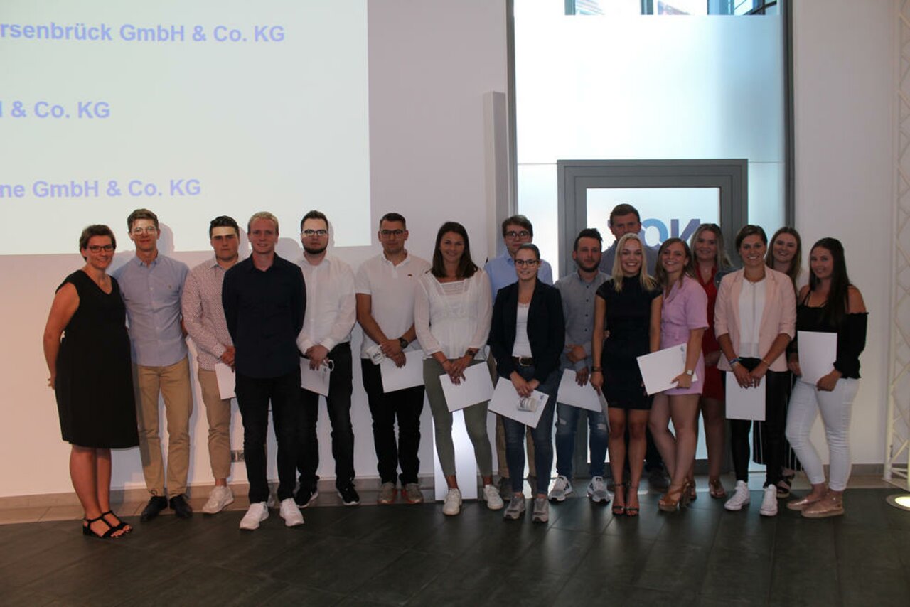 Industrie- und Medienkaufleute verabschiedet Image 6