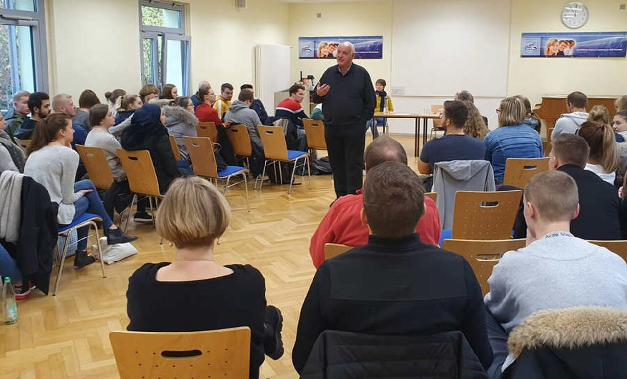 Sekten – Domkapitular Strodt informiert Image 1