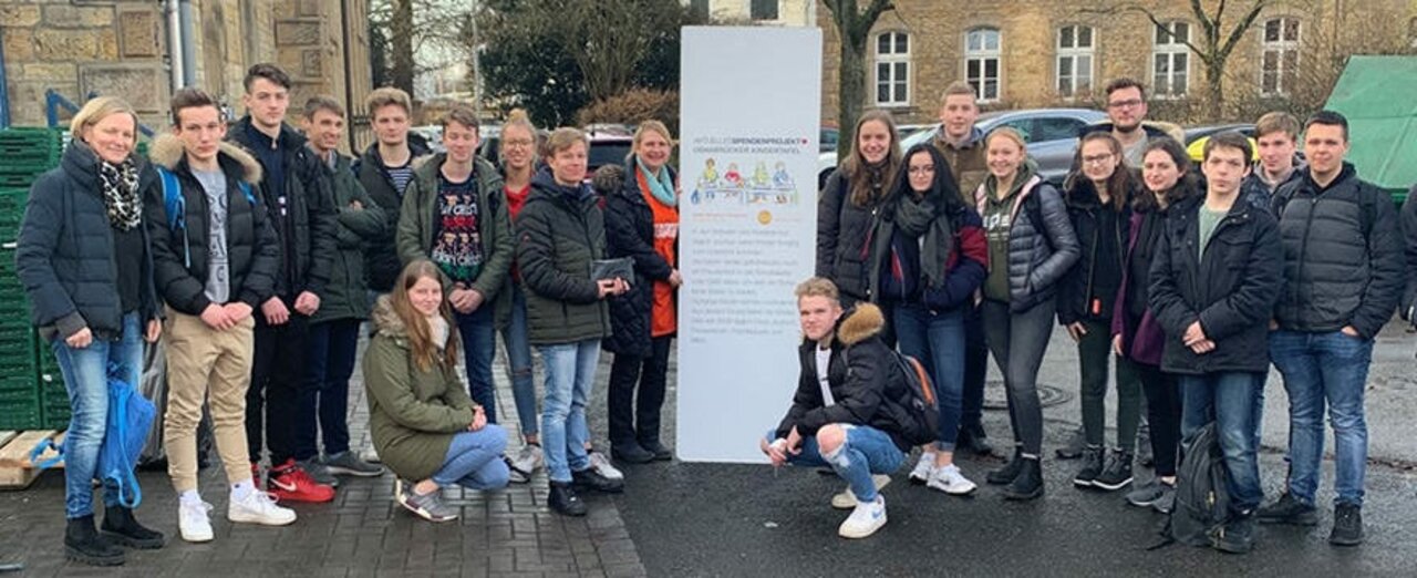 Gottesdienst-Spende an Osnabrücker Tafel und Kindertafel übergeben Image 1