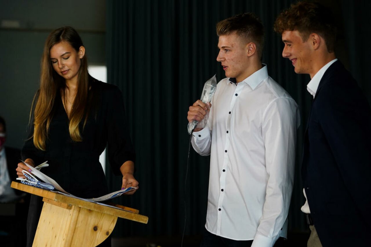 Abitur 2020 – Mit Abstand die Besten… Image 17