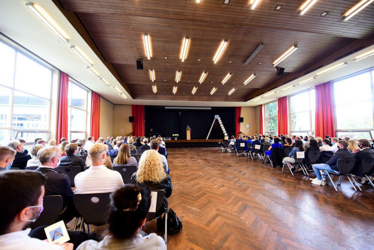 Abitur 2020 – Mit Abstand die Besten… Image 3