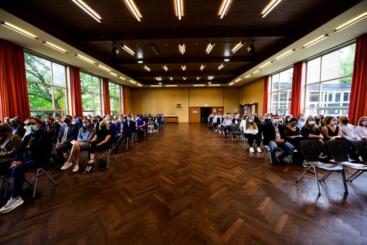 Abitur 2020 – Mit Abstand die Besten… Image 5