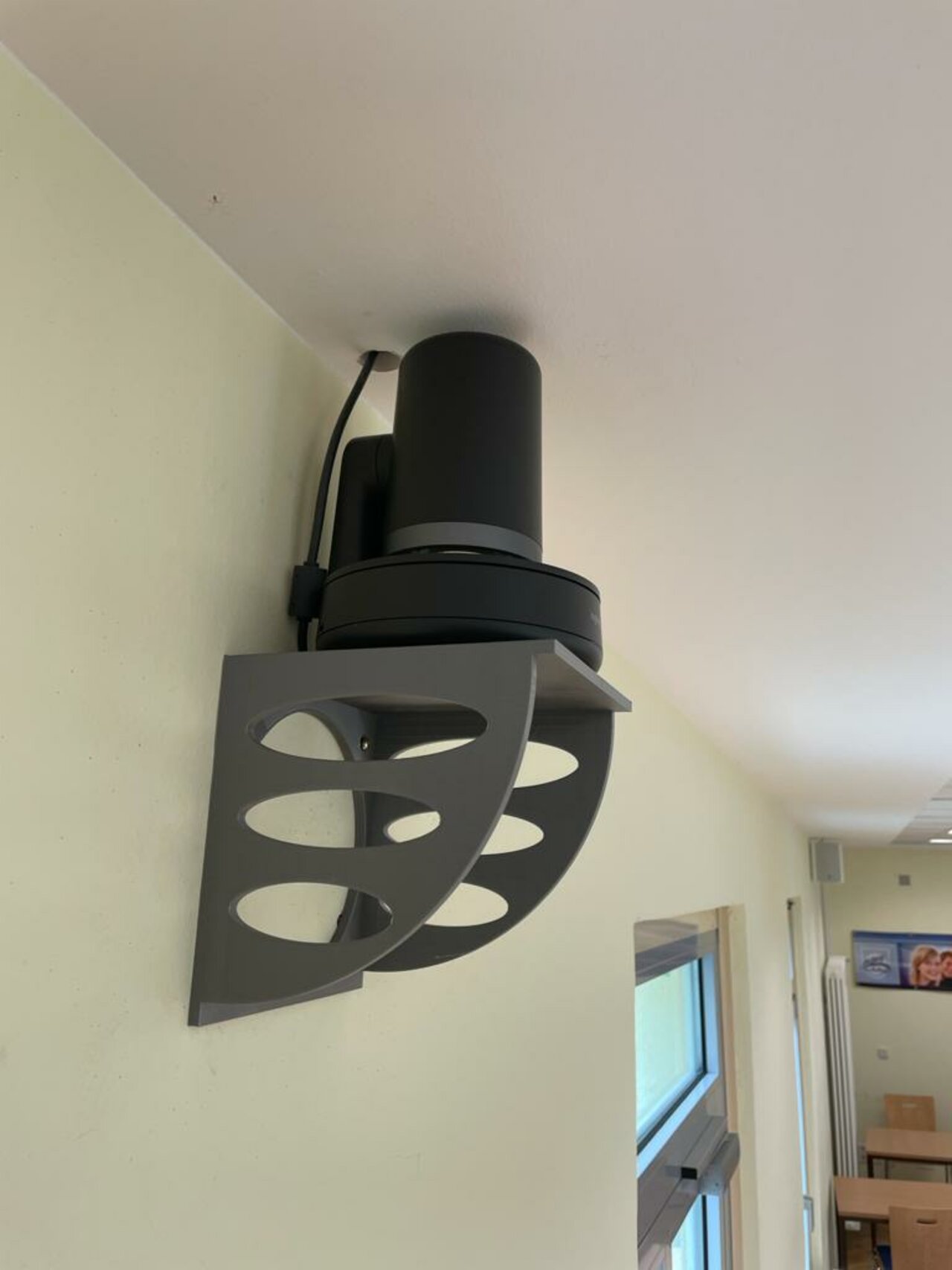 Unkomplizierter Hybridunterricht dank modernster Technik Image 3