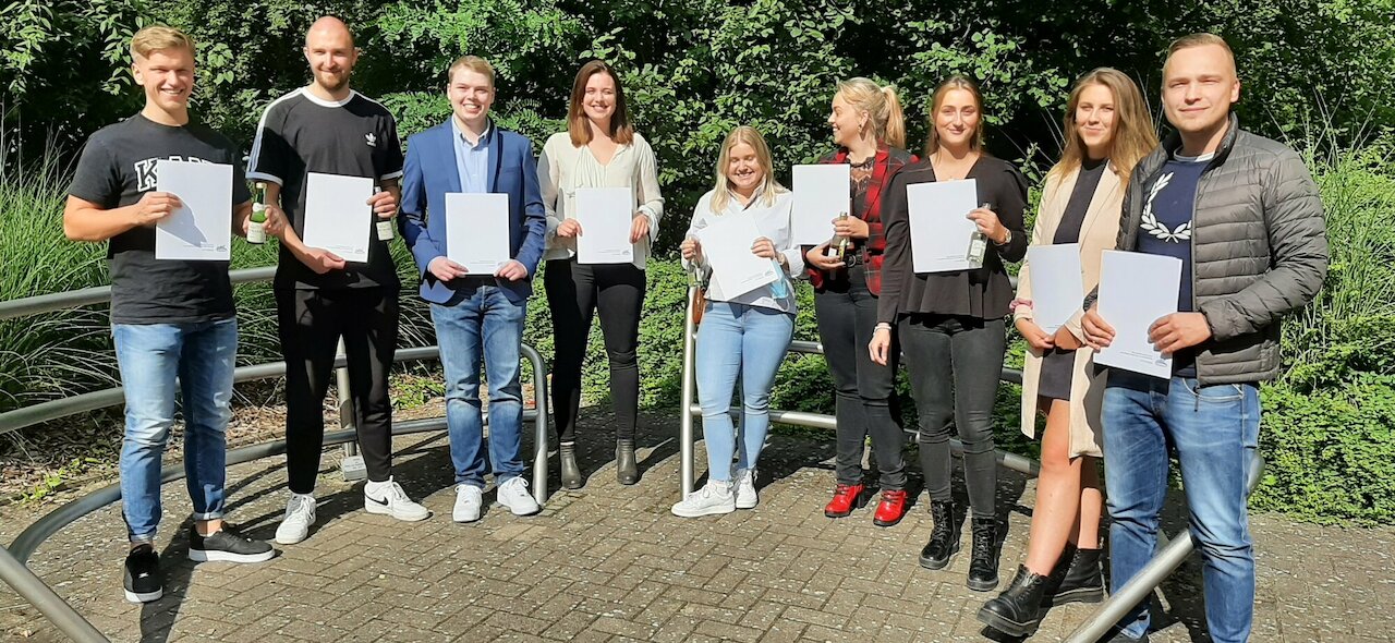 Abschlussveranstaltung der Industriekaufleute und der Medienkaufleute Digital und Print Image 4