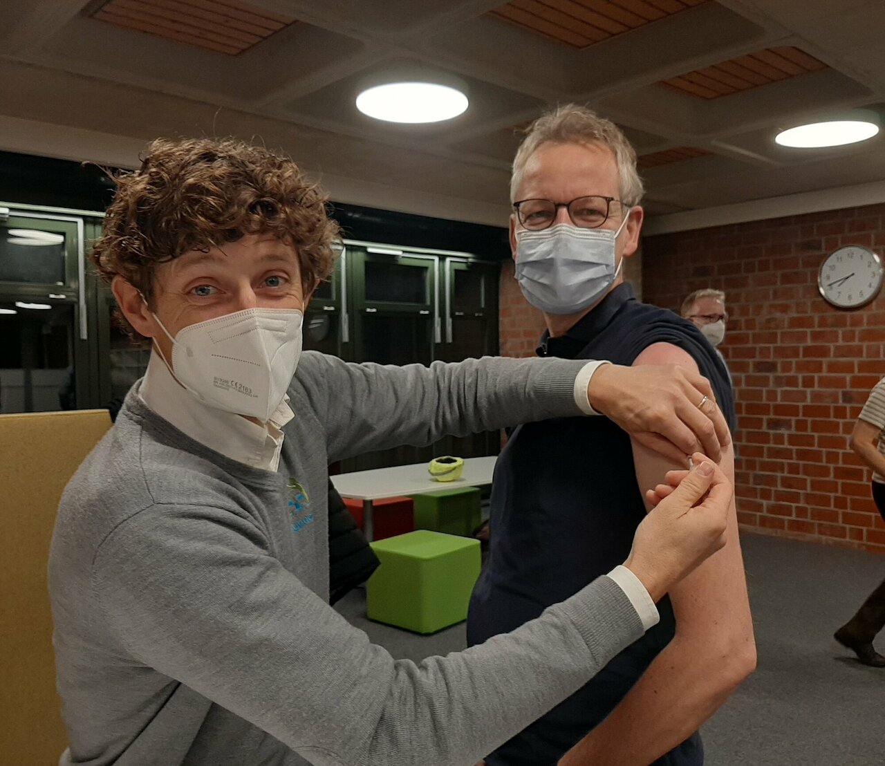 Booster-Impfungen im Lehrerzimmer Image 1