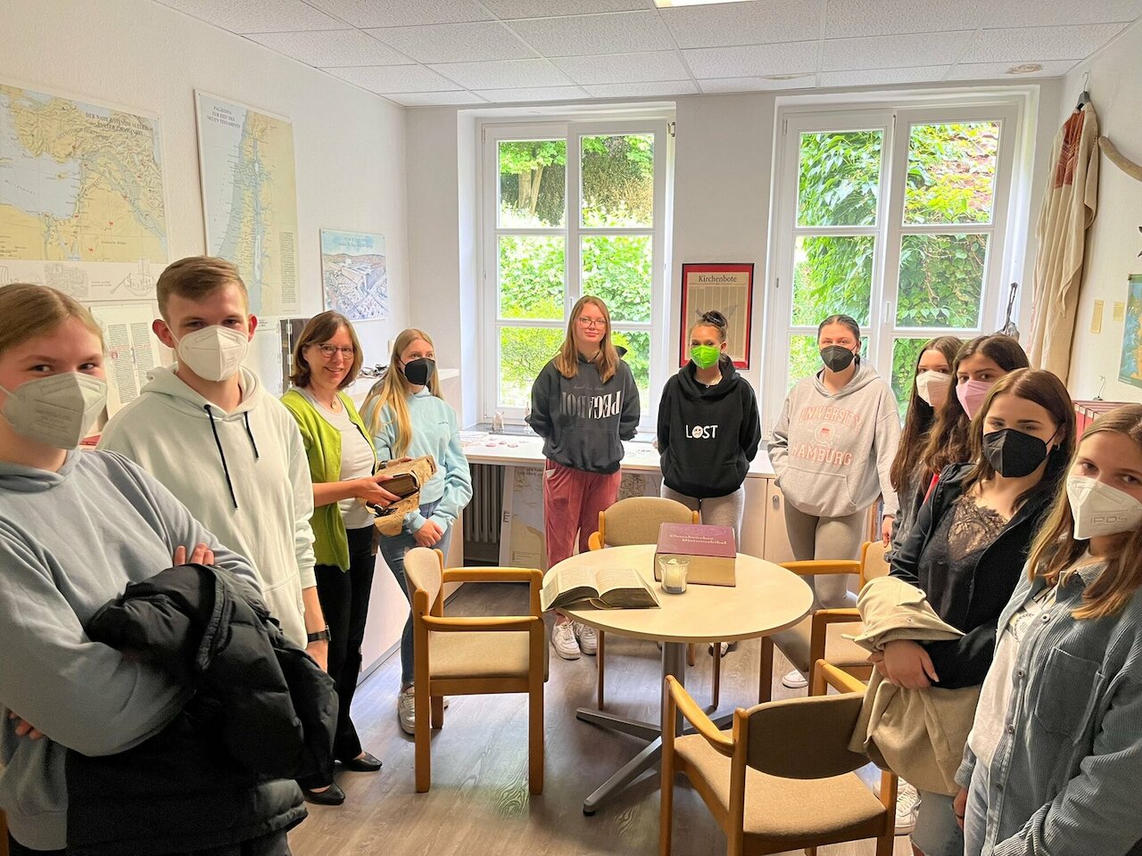 Anschaulicher Abschluss der Unterrichtseinheit „Bibel“ Image 1