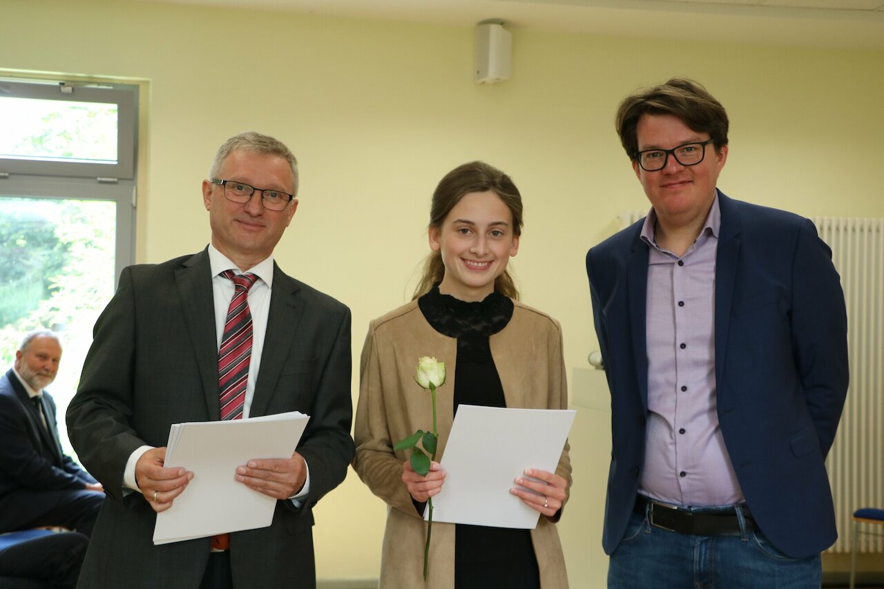 Abschlussfeier für 27 Rechtsanwalts- bzw. Rechtsanwalts- und Notarfachangestellte Image 10