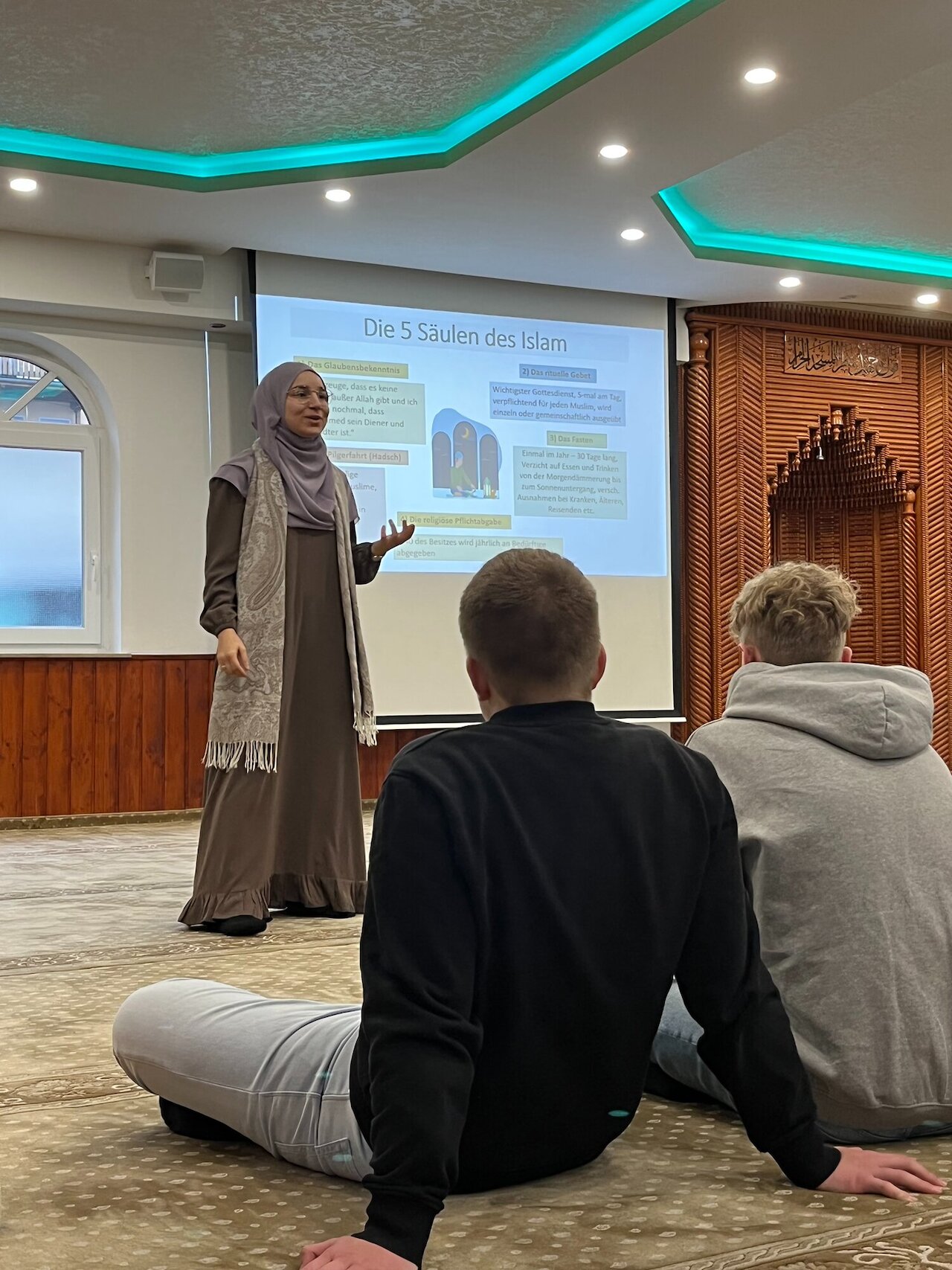 Besuch der IGMG Merkez-Moschee Image 8