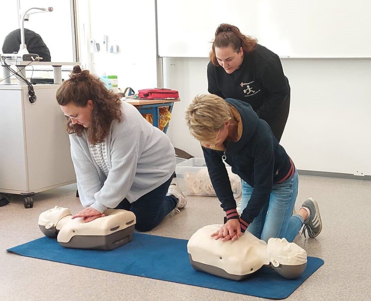 Ah, ha, ha, ha, stayin‘ alive – ein Rhythmus, der Leben retten kann Image 1