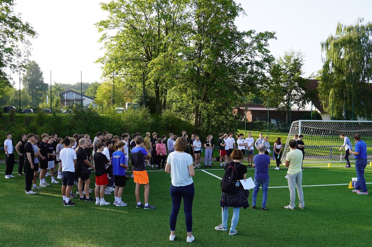 Teamtage des neuen Jahrgangs 11 des Wirtschaftsgymnasiums Image 3