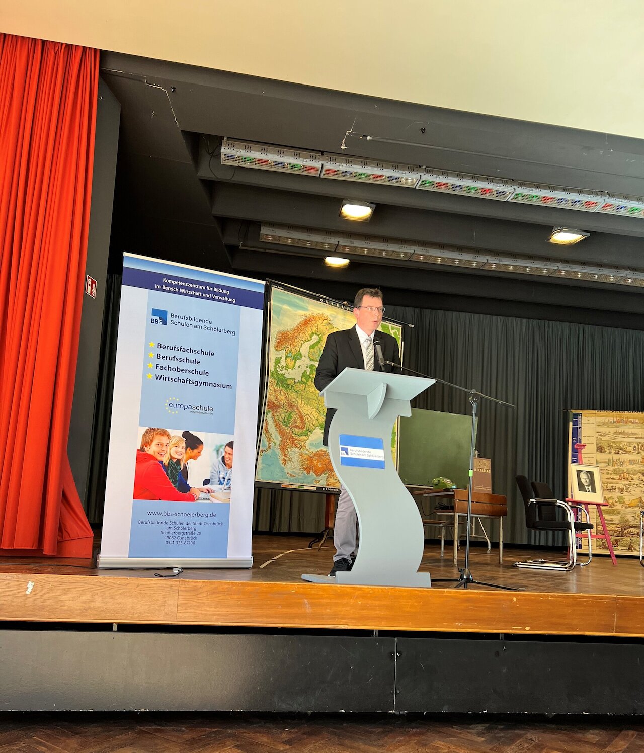 Wir feiern 75 Jahre Wirtschaftsgymnasium Osnabrück Image 4