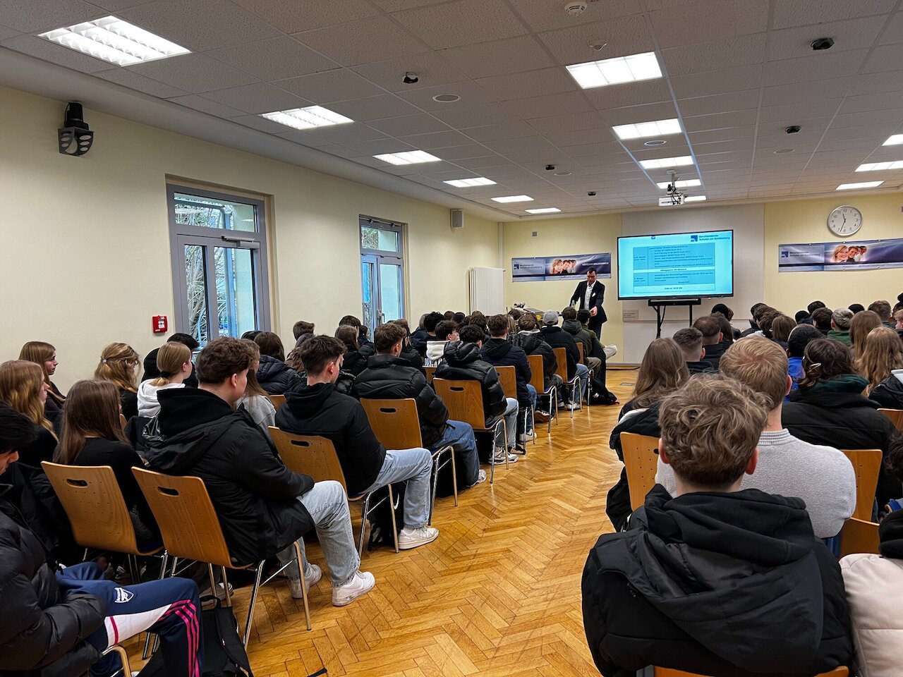 Schnuppertag am Wirtschaftsgymnasium