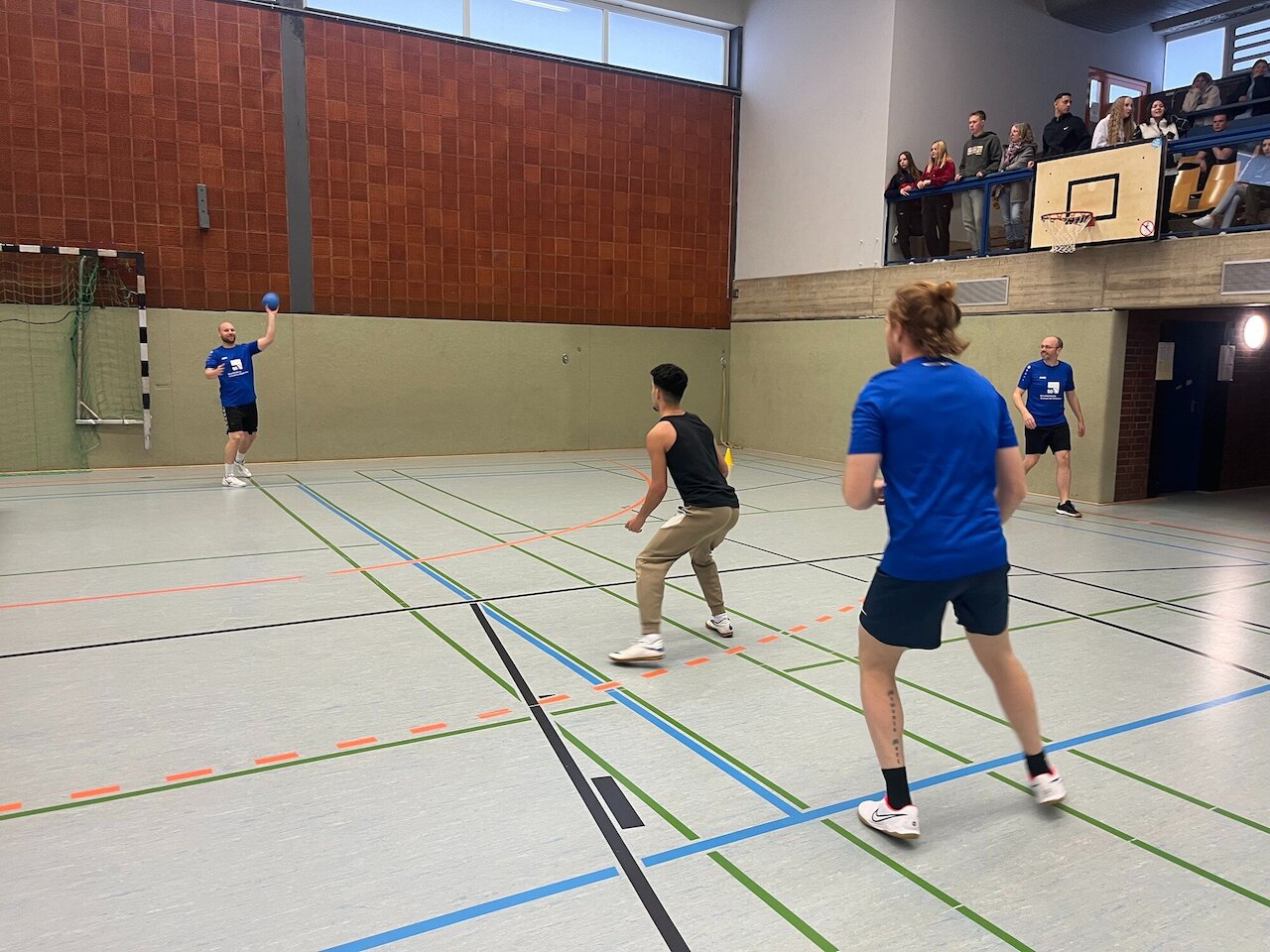 EH23A2 siegt beim Völkerballturnier Image 13