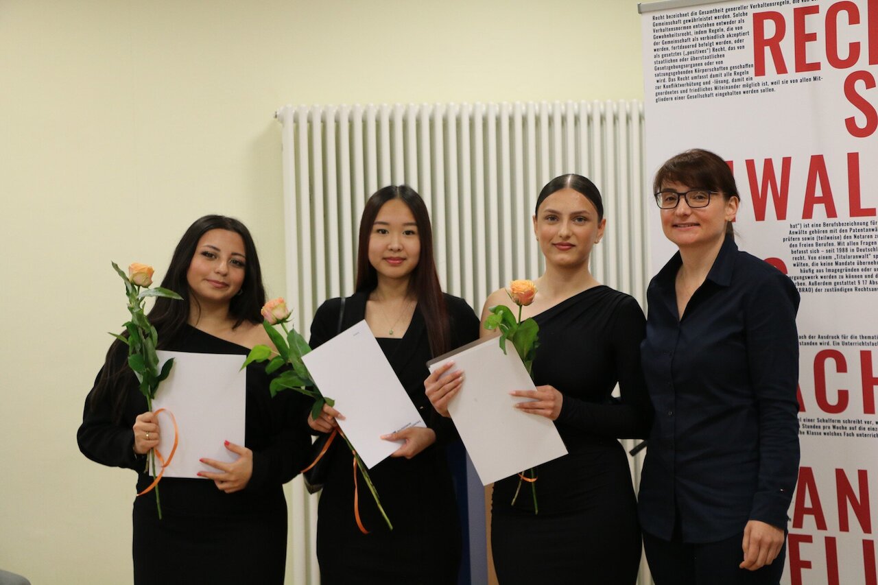 Verabschiedung der Rechtsanwaltsfachangestellten und der Rechtsanwalts- und Notarfachangestellten Image 7