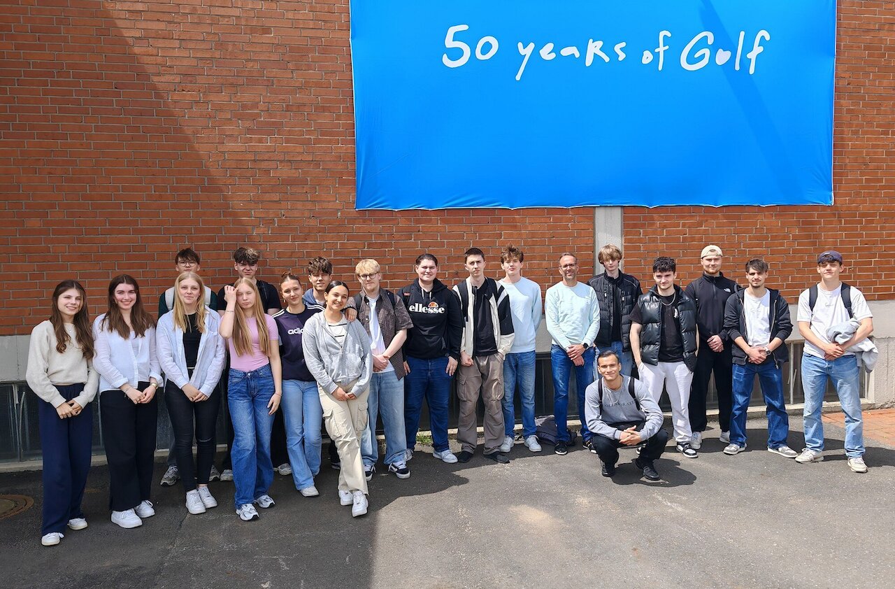 Betriebsbesichtigung des Jahrgangs 11 des Wirtschaftsgymnasiums Image 4