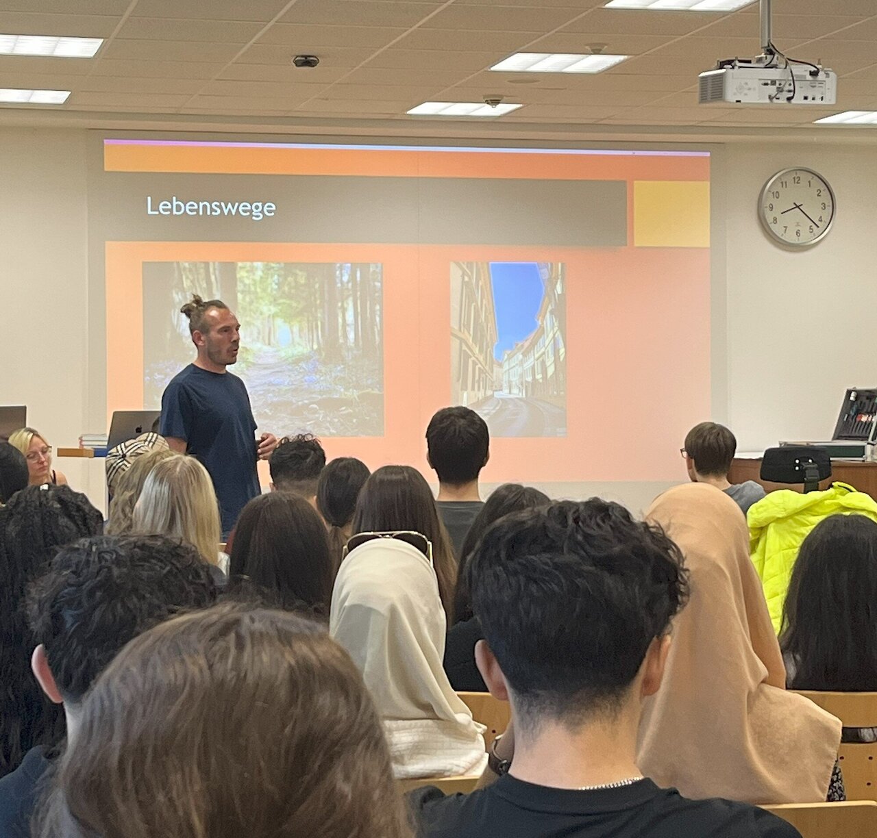 Erfahrungsberichte und Achtsamkeit im Fokus Image 3