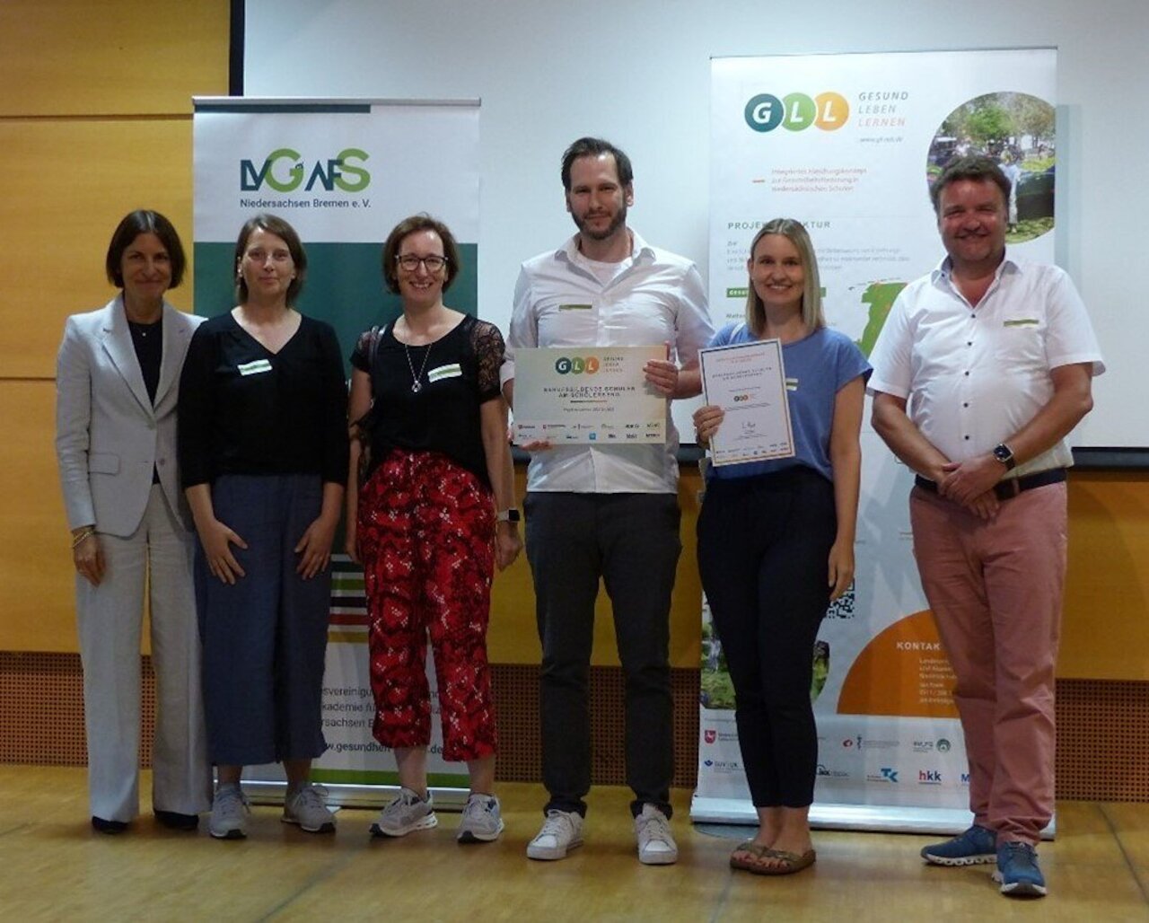 Auszeichnung als „Gesund Leben Lernen - Schule“ Image 1