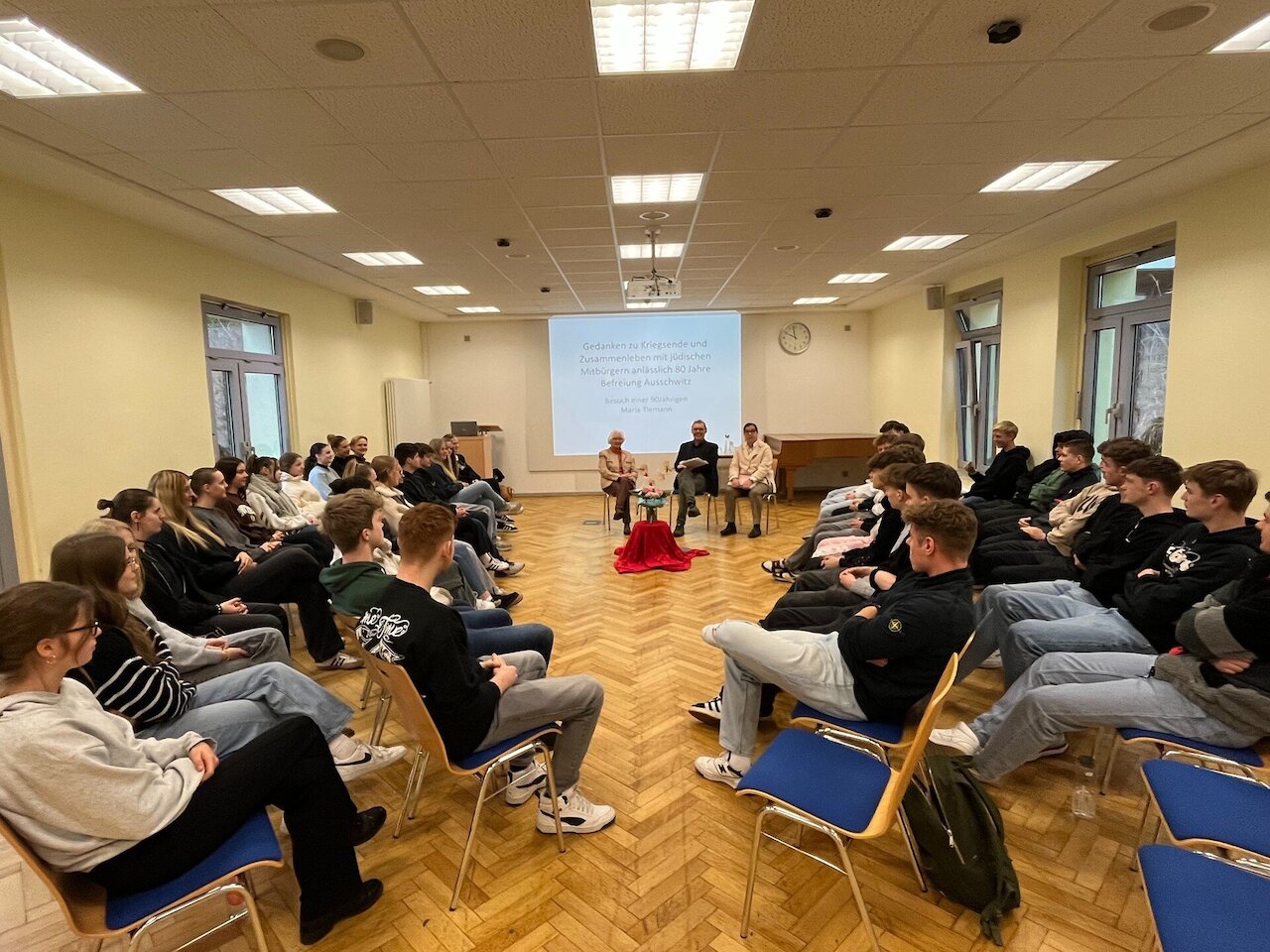 „Das werde ich nie vergessen – Bombenangriff 1945“ Image 3