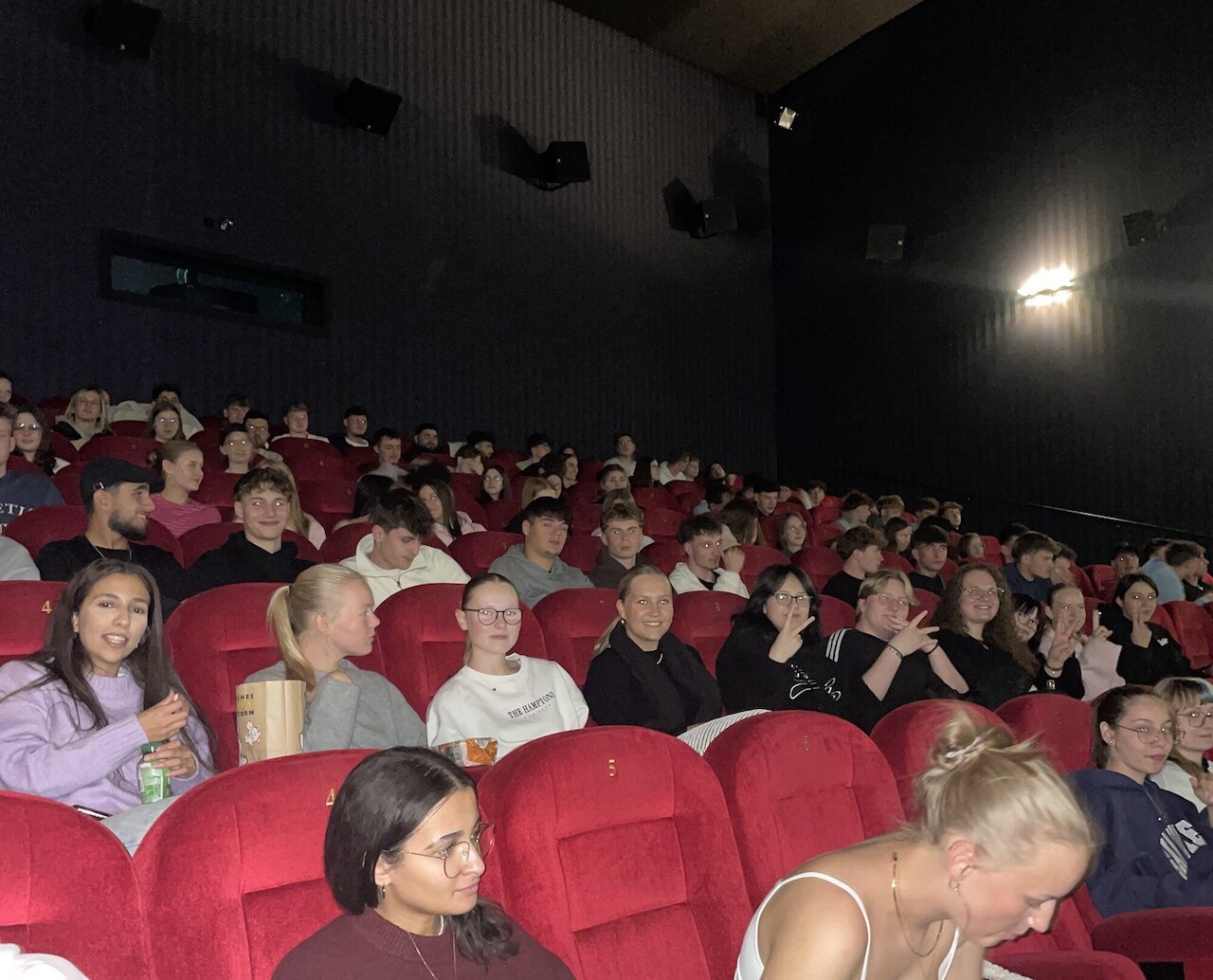 Politische Bildung im Kinosaal Image 1