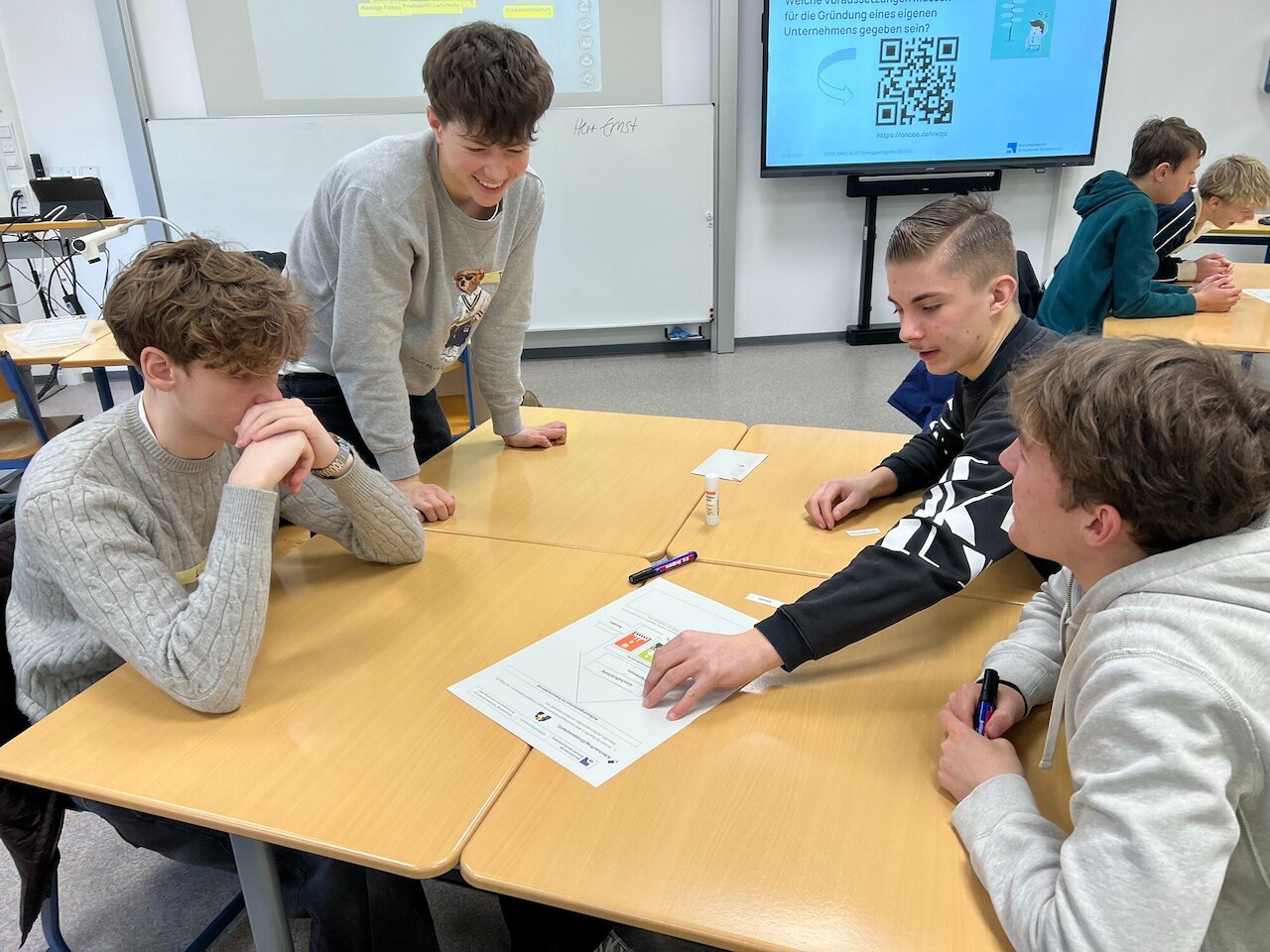 Schnuppertag am Wirtschaftsgymnasium gibt praxisnahe Einblicke in Unterricht und Schulleben