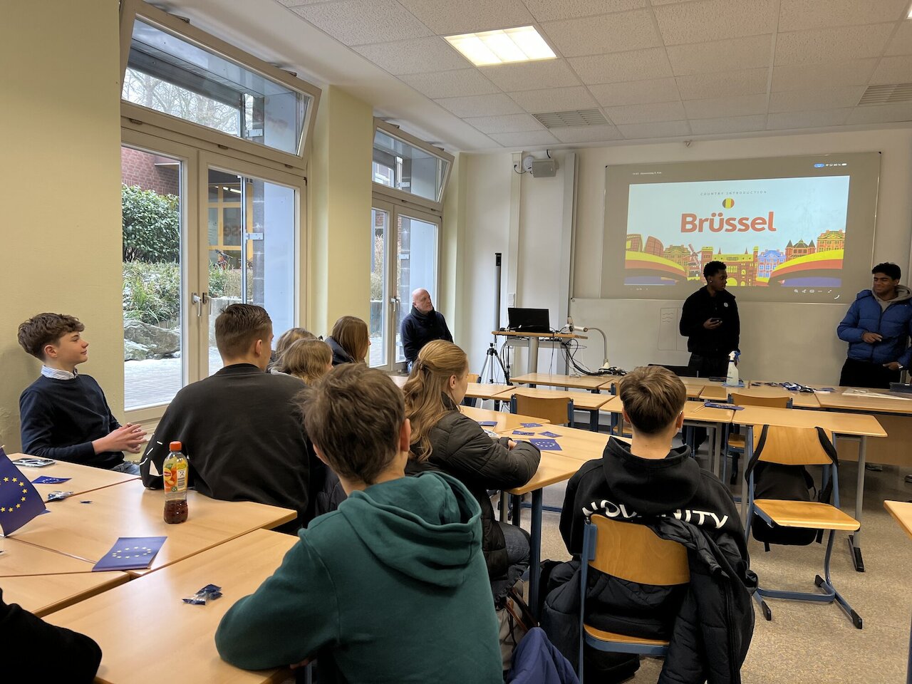 Schnuppertag am Wirtschaftsgymnasium gibt praxisnahe Einblicke in Unterricht und Schulleben Image 5