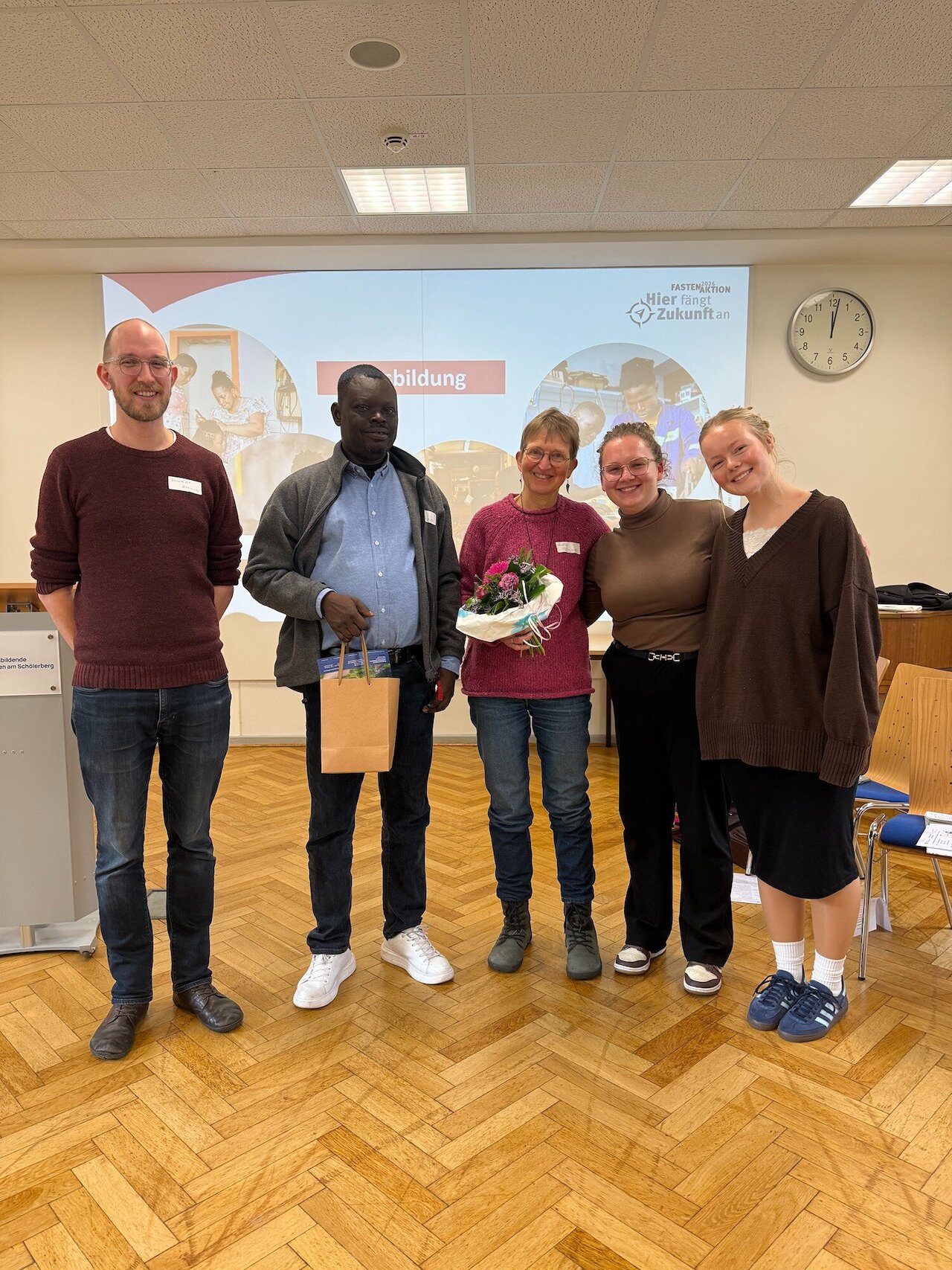 Besuch aus Kamerun – Austausch über Bildung und Zukunftsperspektiven Image 10