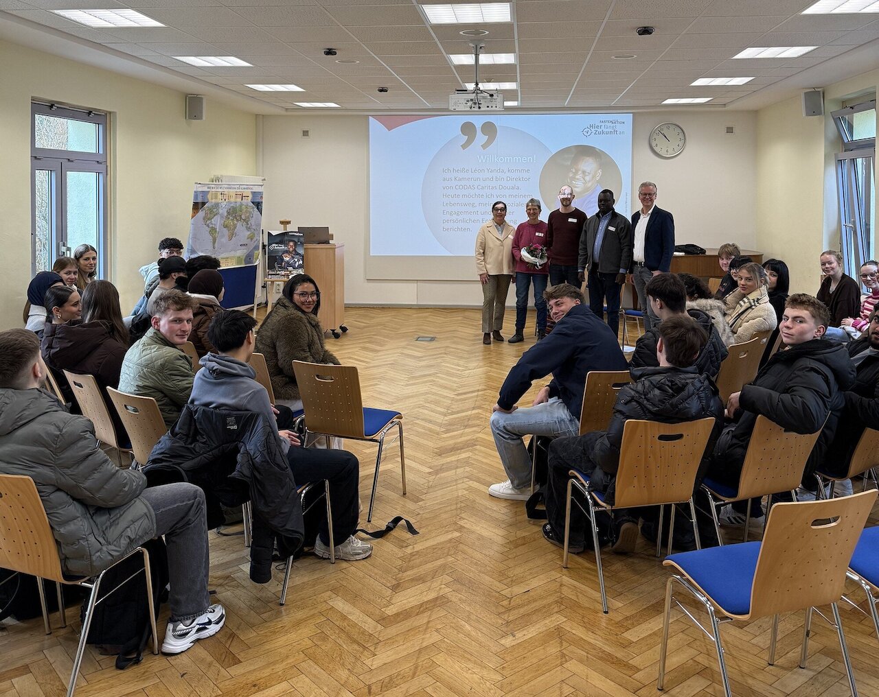 Besuch aus Kamerun – Austausch über Bildung und Zukunftsperspektiven Image 4