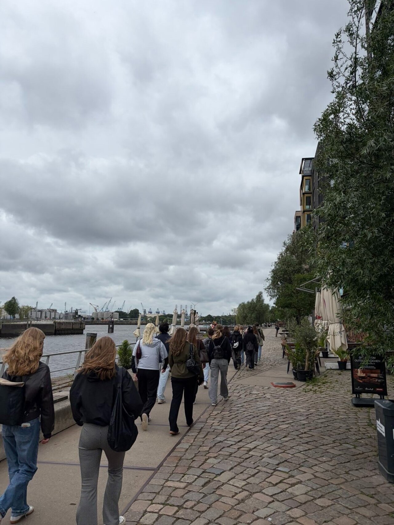 Umwelt-AG verbringt einen Tag in Hamburg Image 7